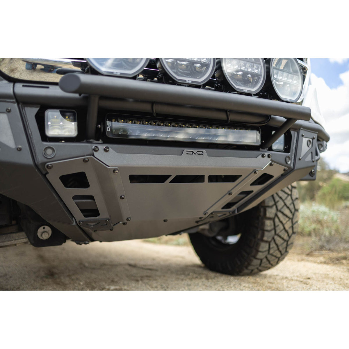 DV8 OFF-ROAD FBDR1-07 DV8 Offroad FBDR1-07 2019 for 2025 Ram 1500 Tube Front Bumper