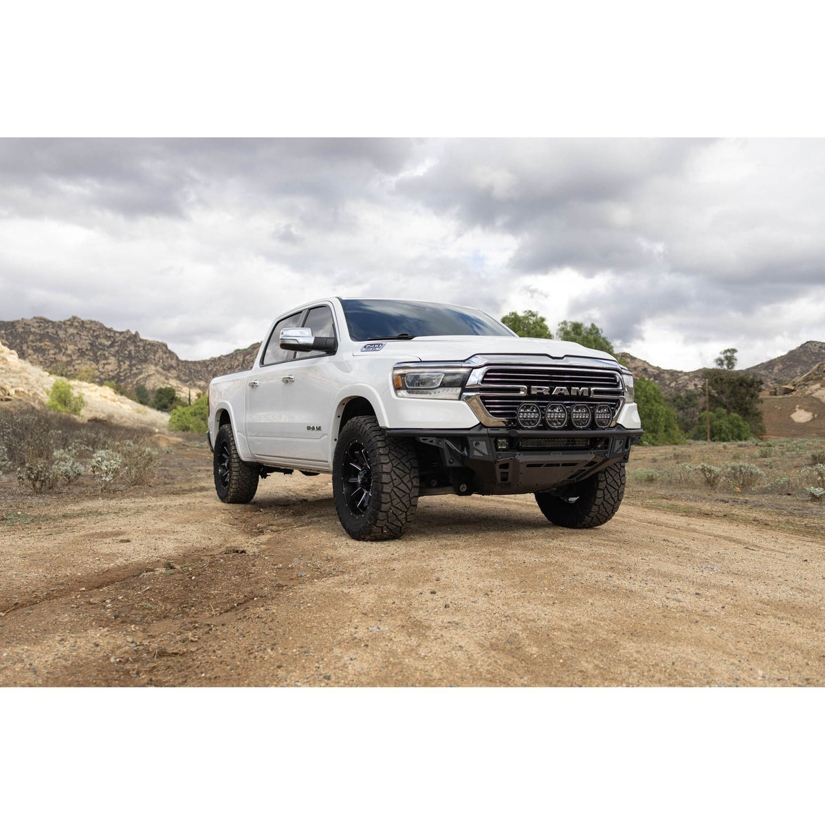 DV8 OFF-ROAD FBDR1-07 DV8 Offroad FBDR1-07 2019 for 2025 Ram 1500 Tube Front Bumper