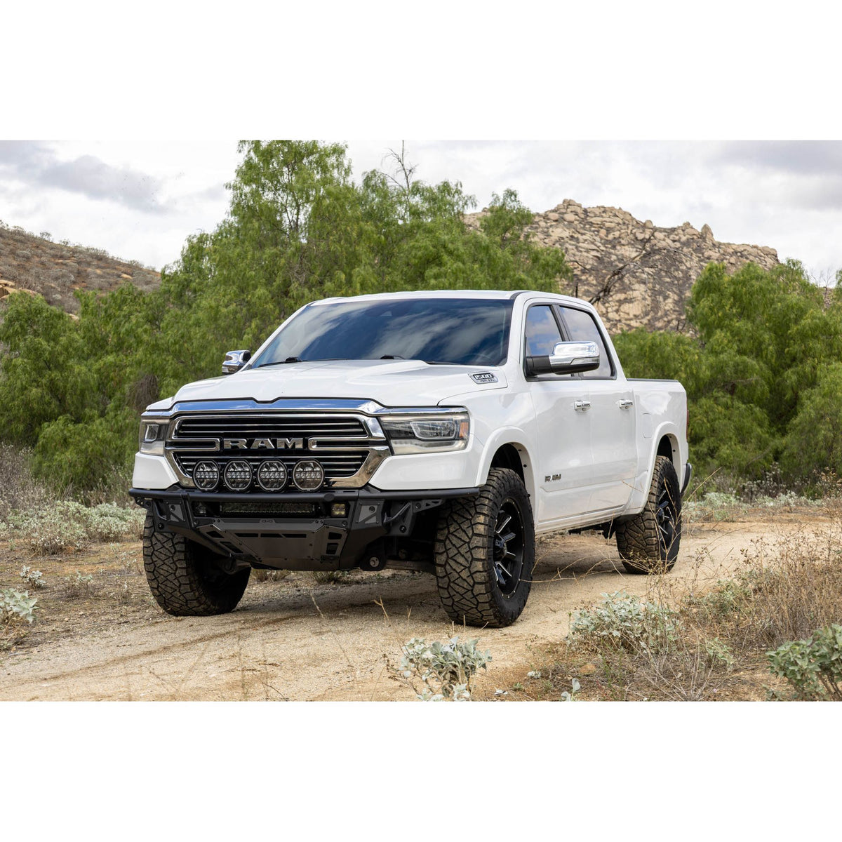DV8 OFF-ROAD FBDR1-07 DV8 Offroad FBDR1-07 2019 for 2025 Ram 1500 Tube Front Bumper