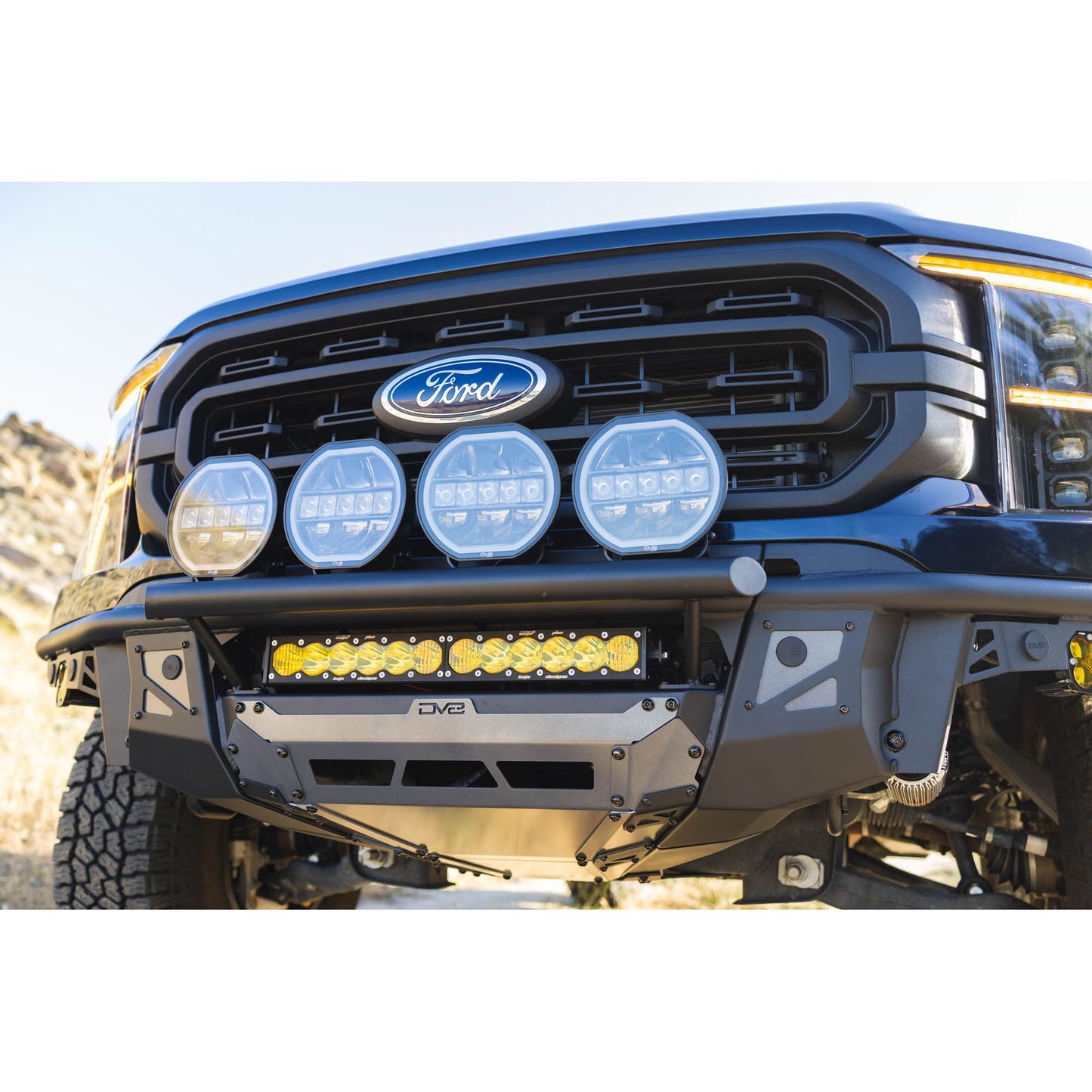 DV8 OFF-ROAD | 2021 2023 Ford F 150 Tube Front Bumper  | FBFF1-13