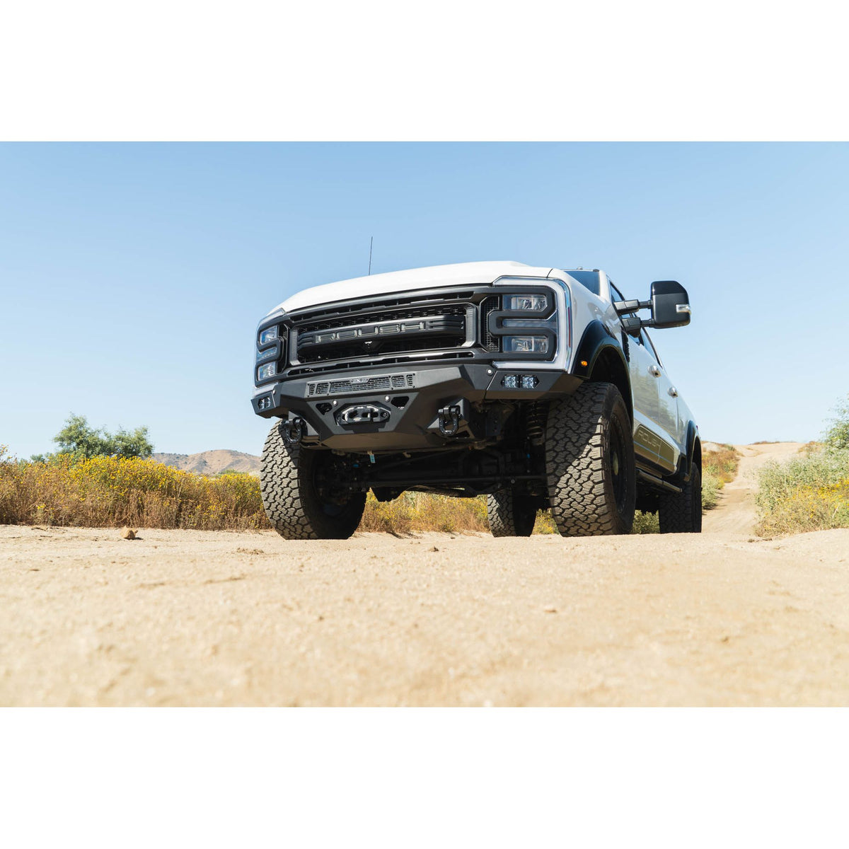 DV8 OFF-ROAD FBFF2-06 DV8 Offroad FBFF2-06 250/350 Spec Series Front for 2023+ Ford F-250