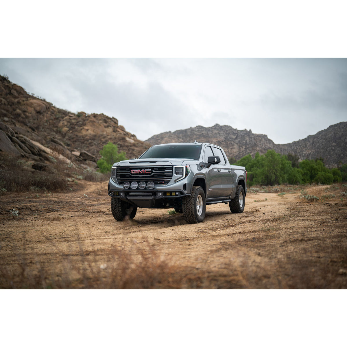 DV8 OFF-ROAD FBGC1-04 DV8 Offroad FBGC1-04 2022 for 2025 GMC Sierra 1500 Tube Front