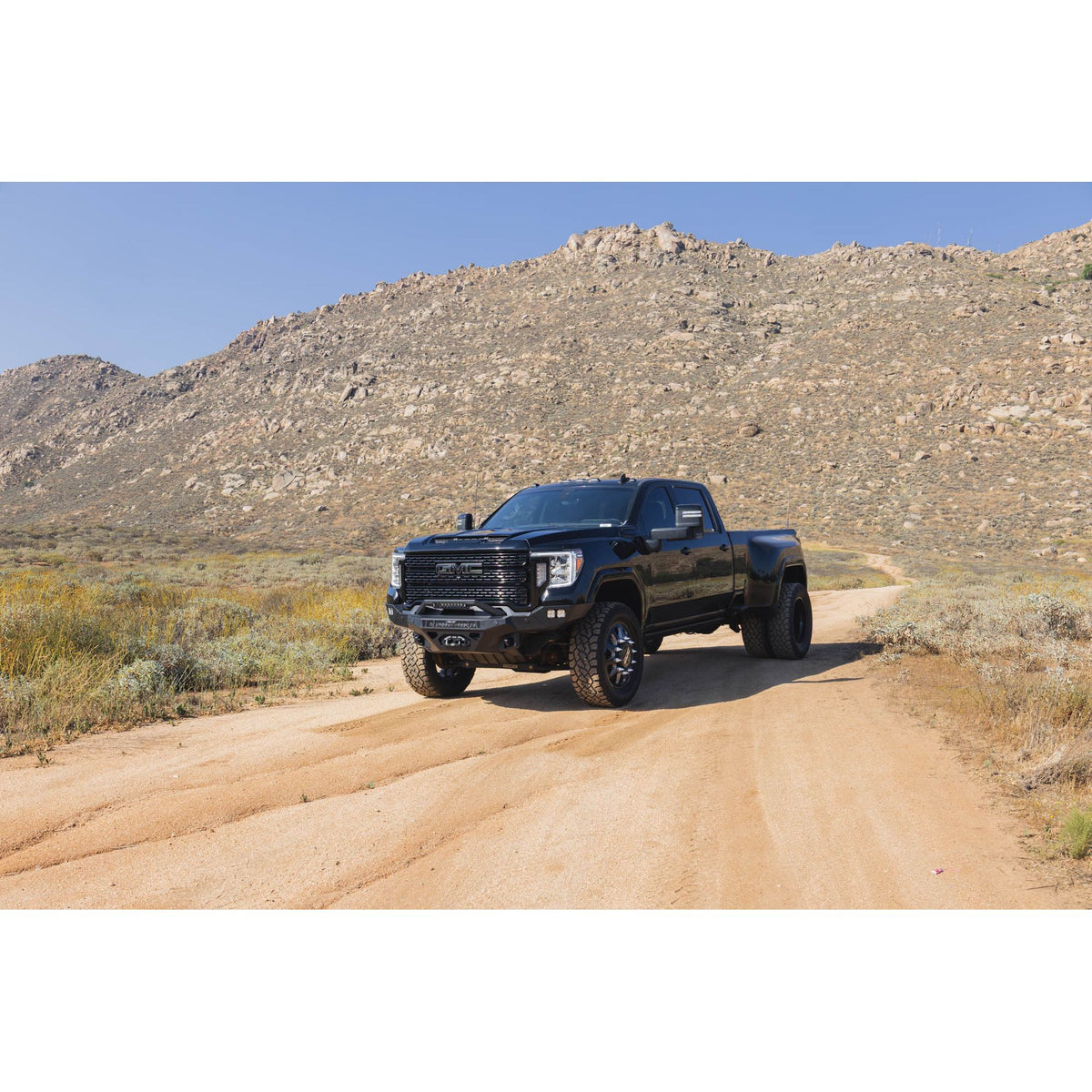 DV8 OFF-ROAD | 2020 2023 GMC Sierra 2500/3500 Spec Series Front Bumper  | FBGC2-01
