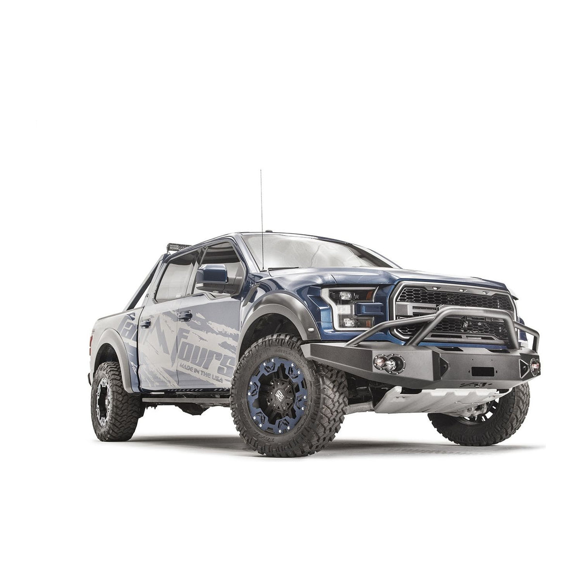 FAB FOURS FF17-H4352-1 Premium Winch Front Bumper