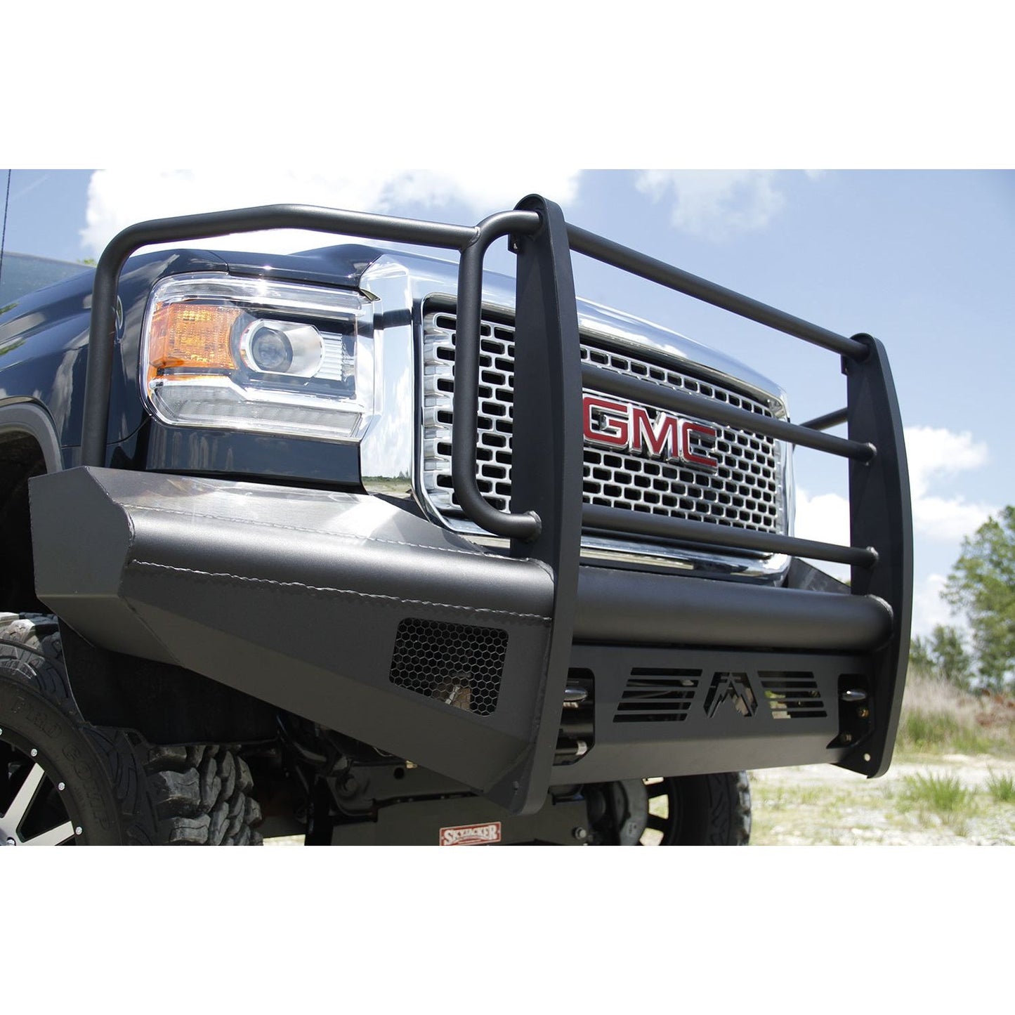 Fab Fours Elite Front Ranch Bumper 2 Stage Black Powder Coated w/Full Grill Guard And Tow Hooks l GM14-Q3160-1