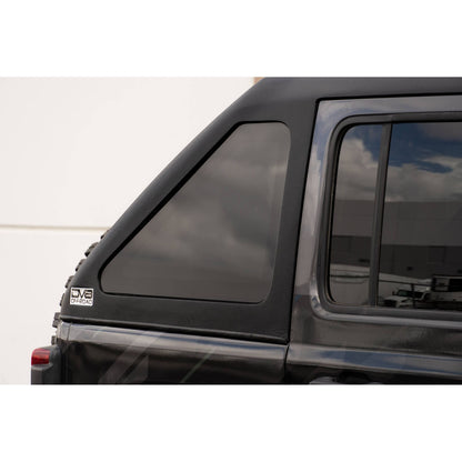 DV8 OFF-ROAD | 2018 2025 Jeep Wrangler JLU 4 Door Razor Series Fastback Hard Top  | HTJL02-B