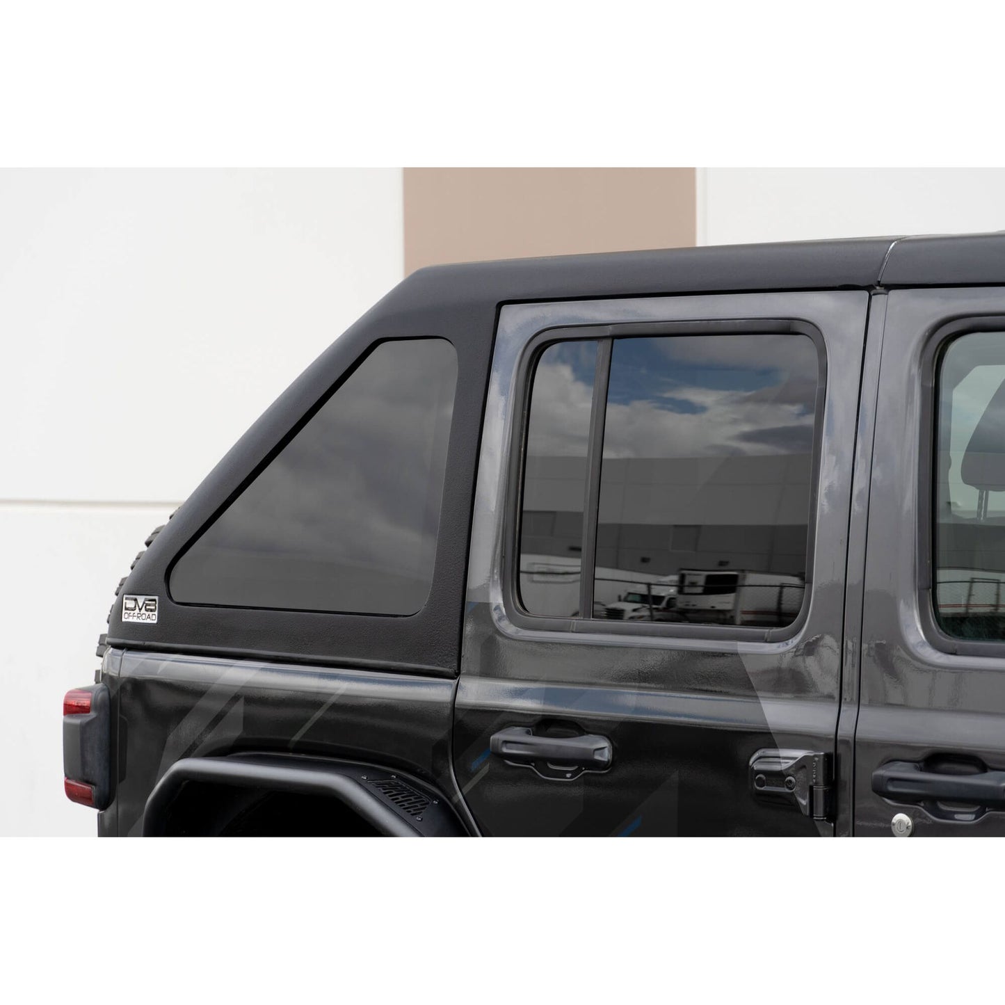 DV8 OFF-ROAD | 2018 2025 Jeep Wrangler JLU 4 Door Razor Series Fastback Hard Top  | HTJL02-B
