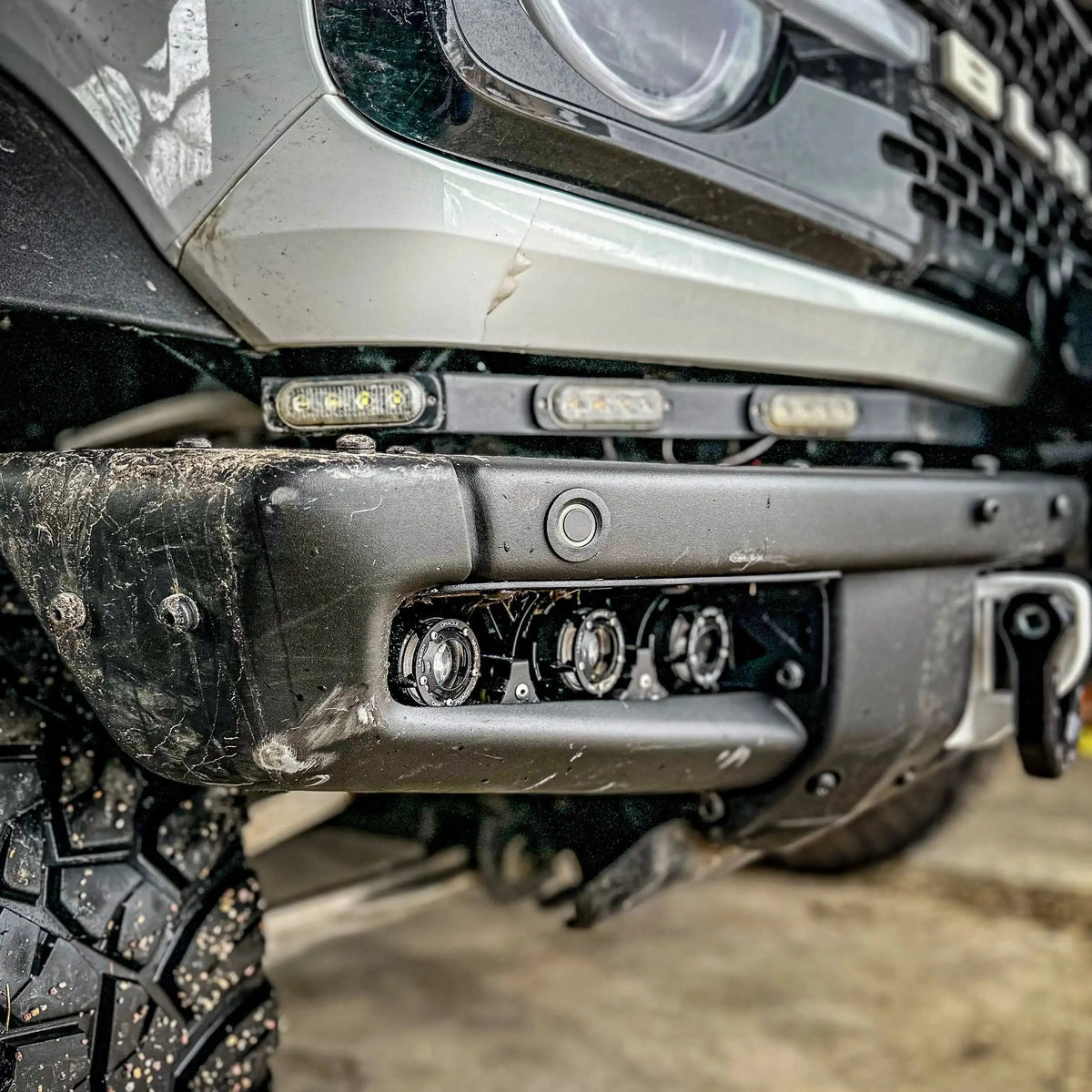 ORACLE Lighting | LASER Auxiliary and LED Fog Light Kit | Ford Bronco | 5928-LZZ-001
