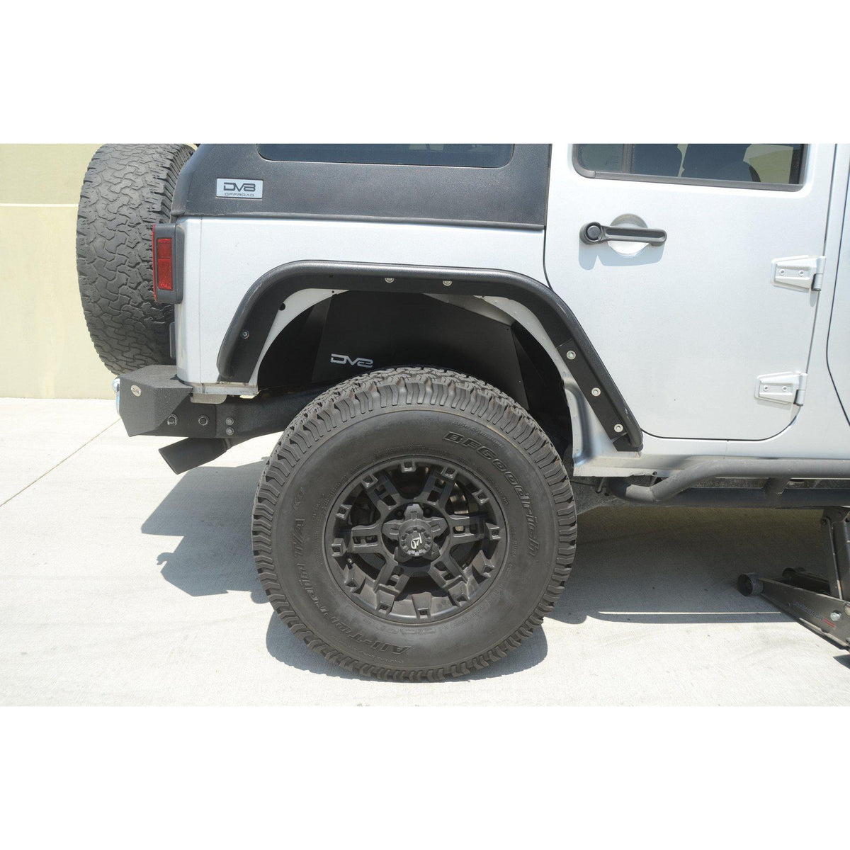 DV8 OFF-ROAD INFEND-01RB DV8 Offroad INFEND-01RB 2007 for 2018 Jeep Wrangler JK JKU Rear
