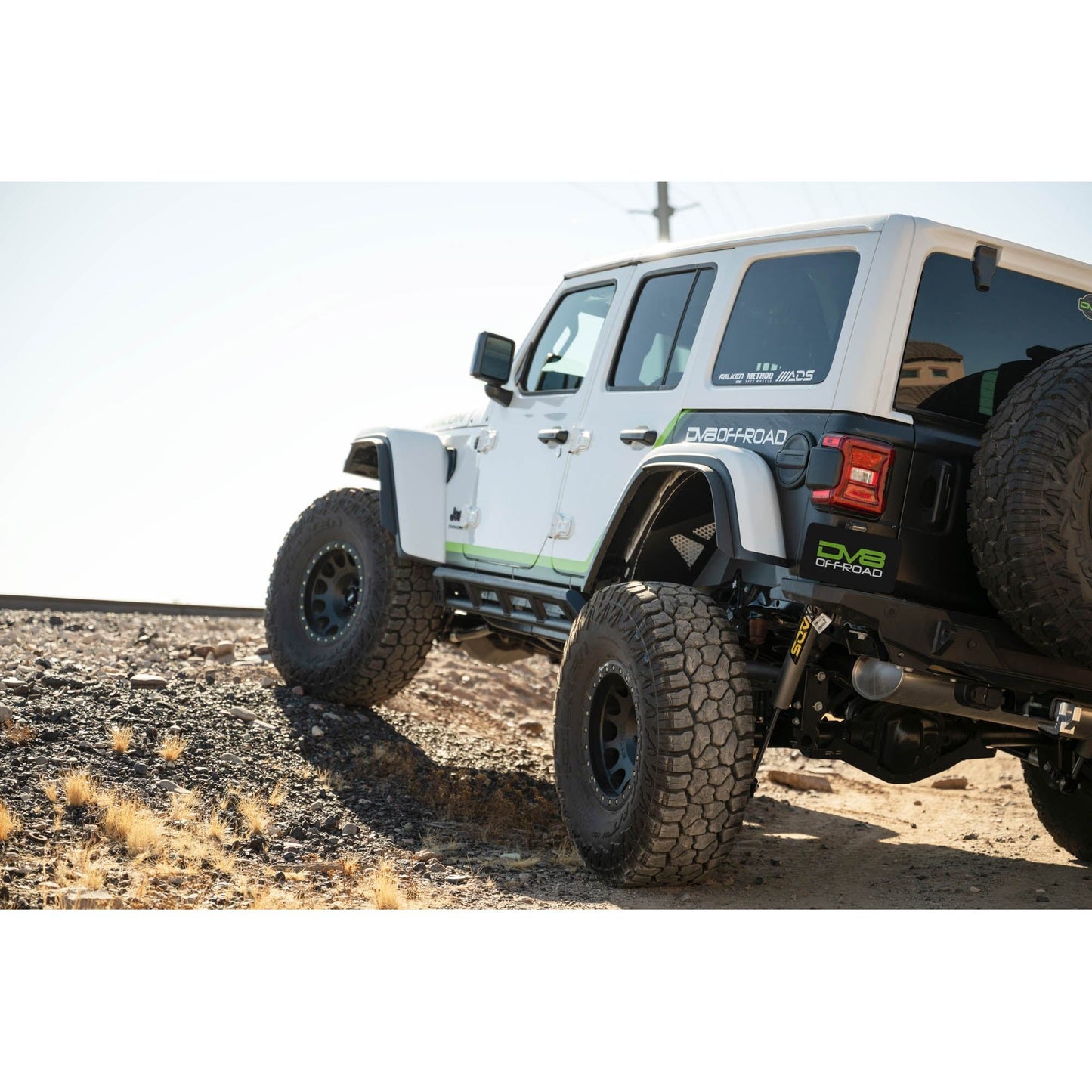 DV8 OFF-ROAD | 2018 2024 Jeep Wrangler JL JLU Rear Inner Fenders  | INFEND-06RB