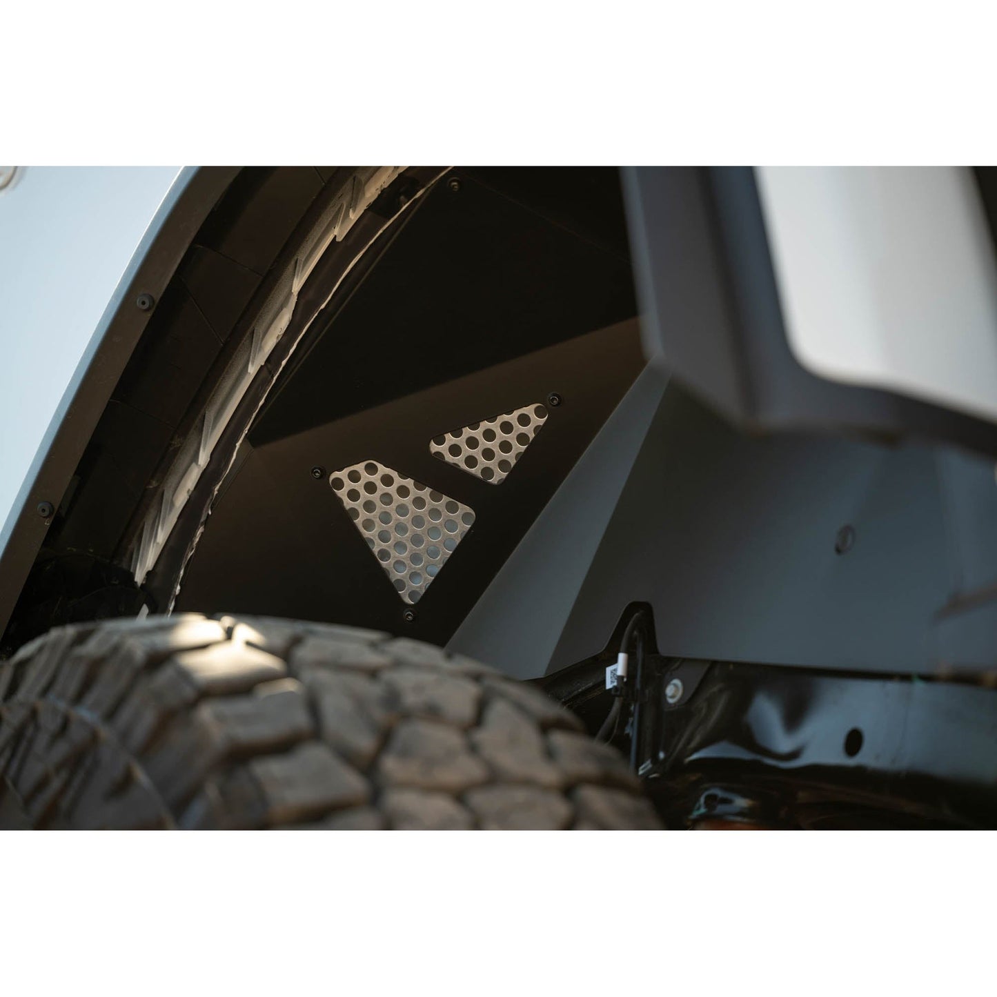 DV8 OFF-ROAD | 2018 2024 Jeep Wrangler JL JLU Rear Inner Fenders  | INFEND-06RB