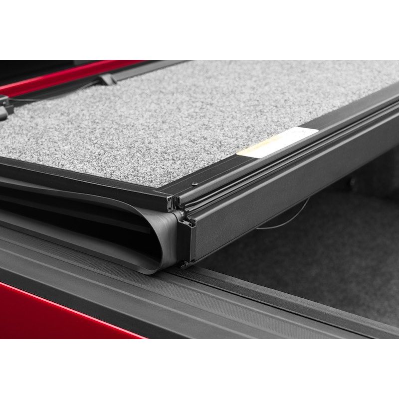 UNDERCOVER | UnderCover Ultra Flex (GEN 3) Hard Folding Tonneau Cover TUNDRA 2022-2026 5'7 Bed | UX42017
