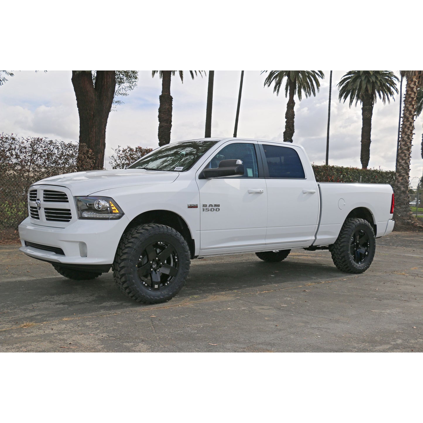 ICON VEHICLE DYNAMICS | 09-18 RAM 1500 4WD .75-2.5 Inch Stage 3 Suspension System Icon Vehicle Dynamics | K213003