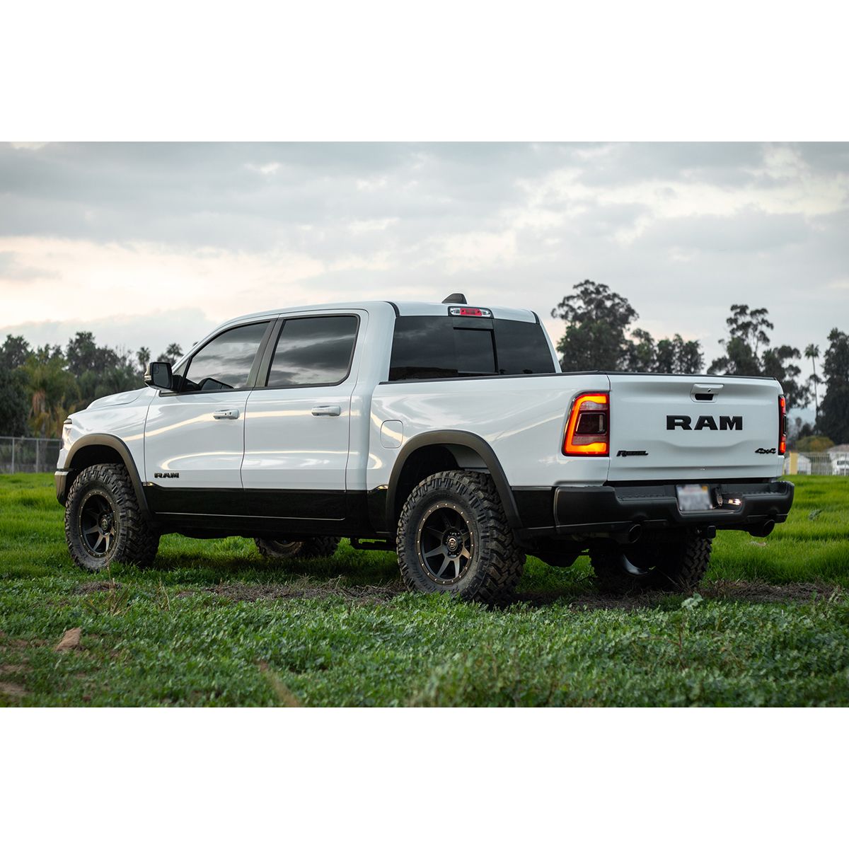 ICON VEHICLE DYNAMICS | 19-Up RAM 1500 2/4WD 0-1.5 Inch Stage 3 Suspension System Icon Vehicle Dynamics | K213103
