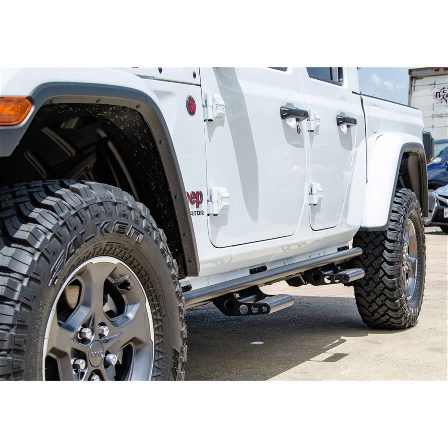 N-Fab | RKR Step Sys-Full Len (2 Stp Mnts/2 Stp)-20-24 Gladiator JT 4Dr-TX Blk | J194TRKRS4