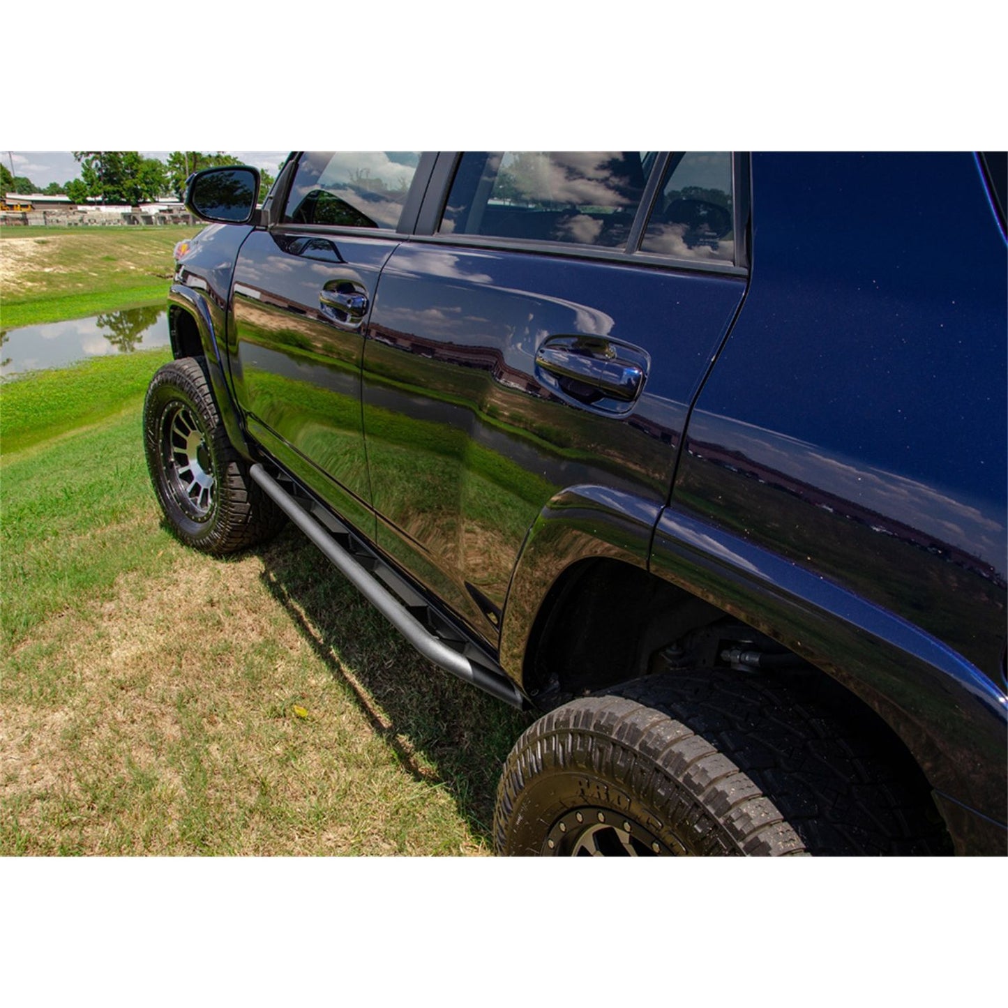 N-Fab | TrailSlider-Cab Len (2 Steps)-22-24 Nissan Frontier Crew-TX Blk | TSN22CC-TX