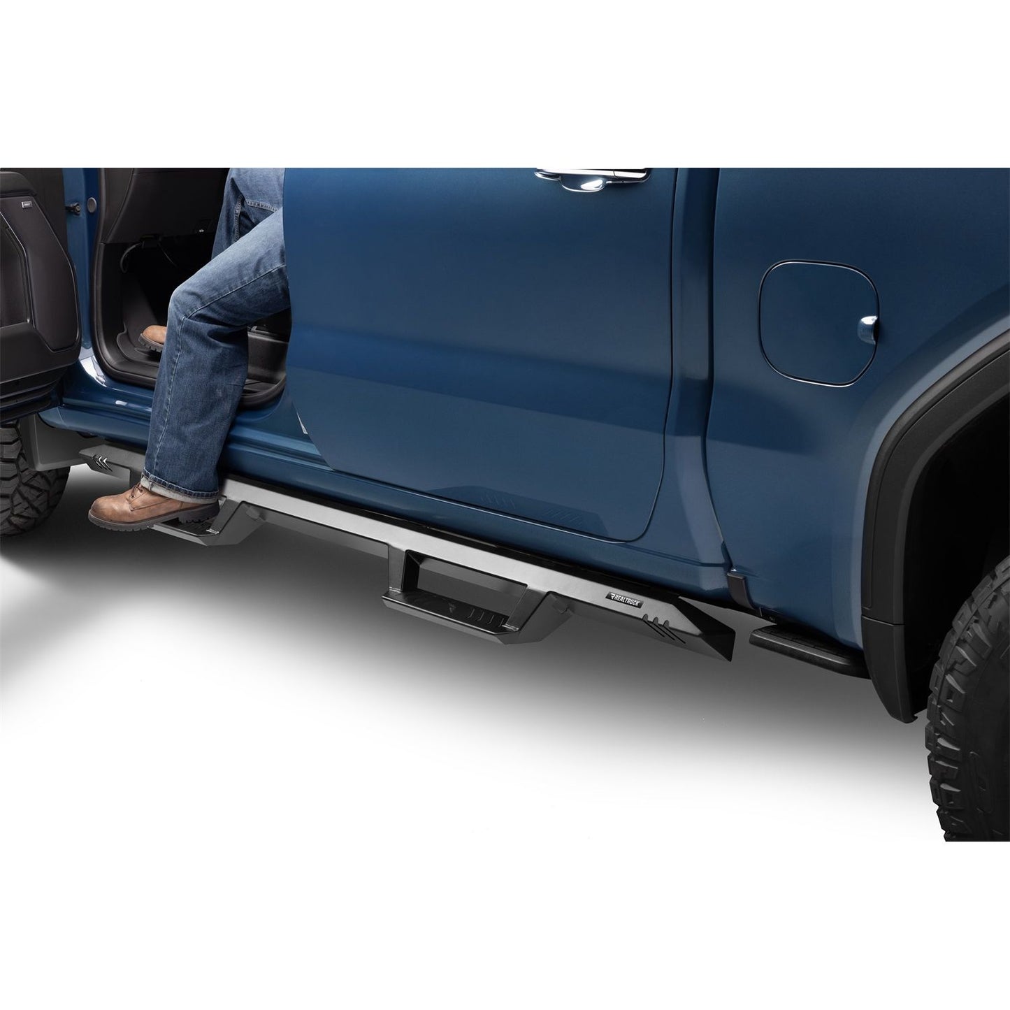 N-Fab | EpYx-Cab Len (2 Steps)-19 (New Body)-24 Silv/Sierra 1500/20-24 HD Crw-TX Blk | EXC19CC-TX