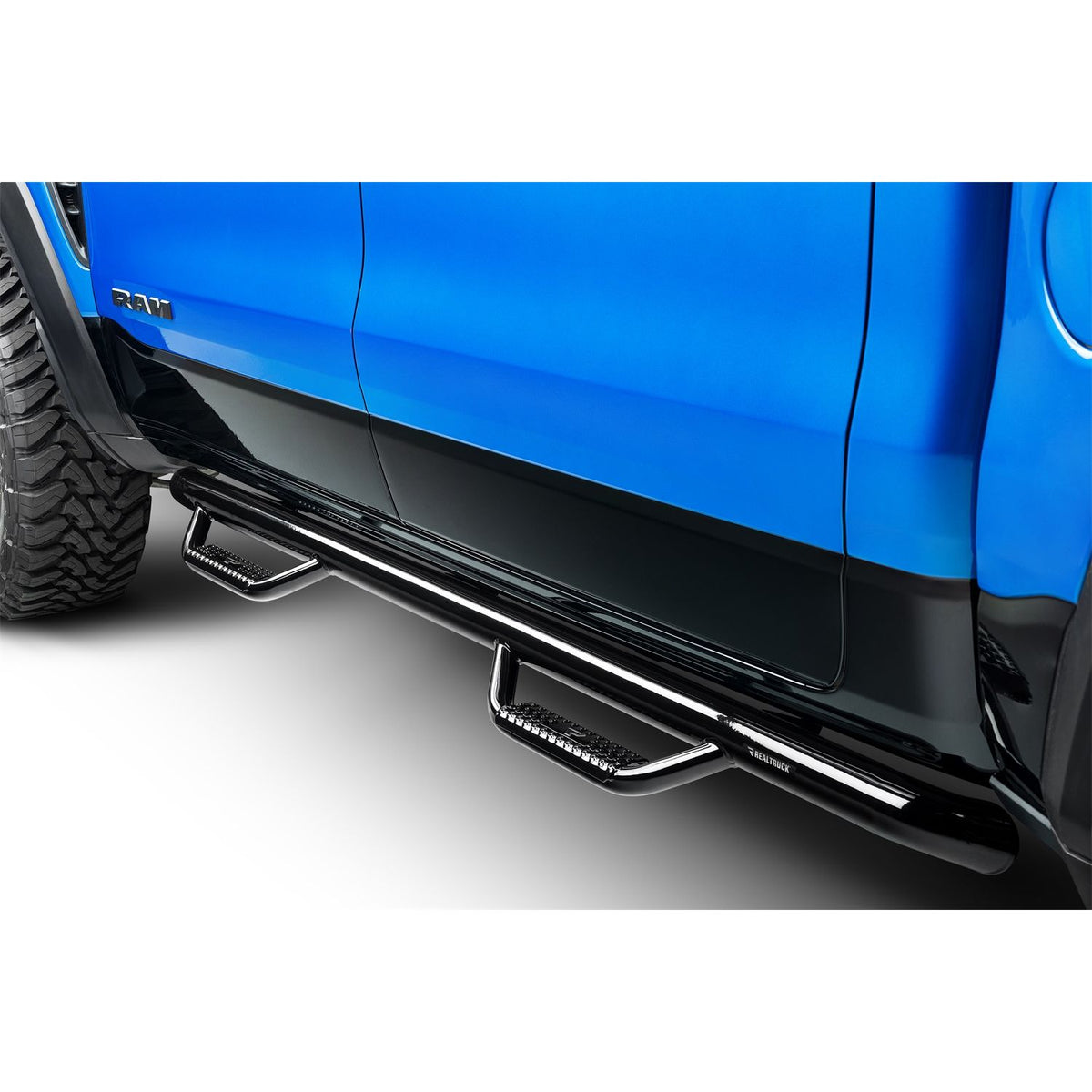 N-FAB D1980CC Nerf Step-Cab Len-19-24 for Ram 1500 Crew-Gloss Blk