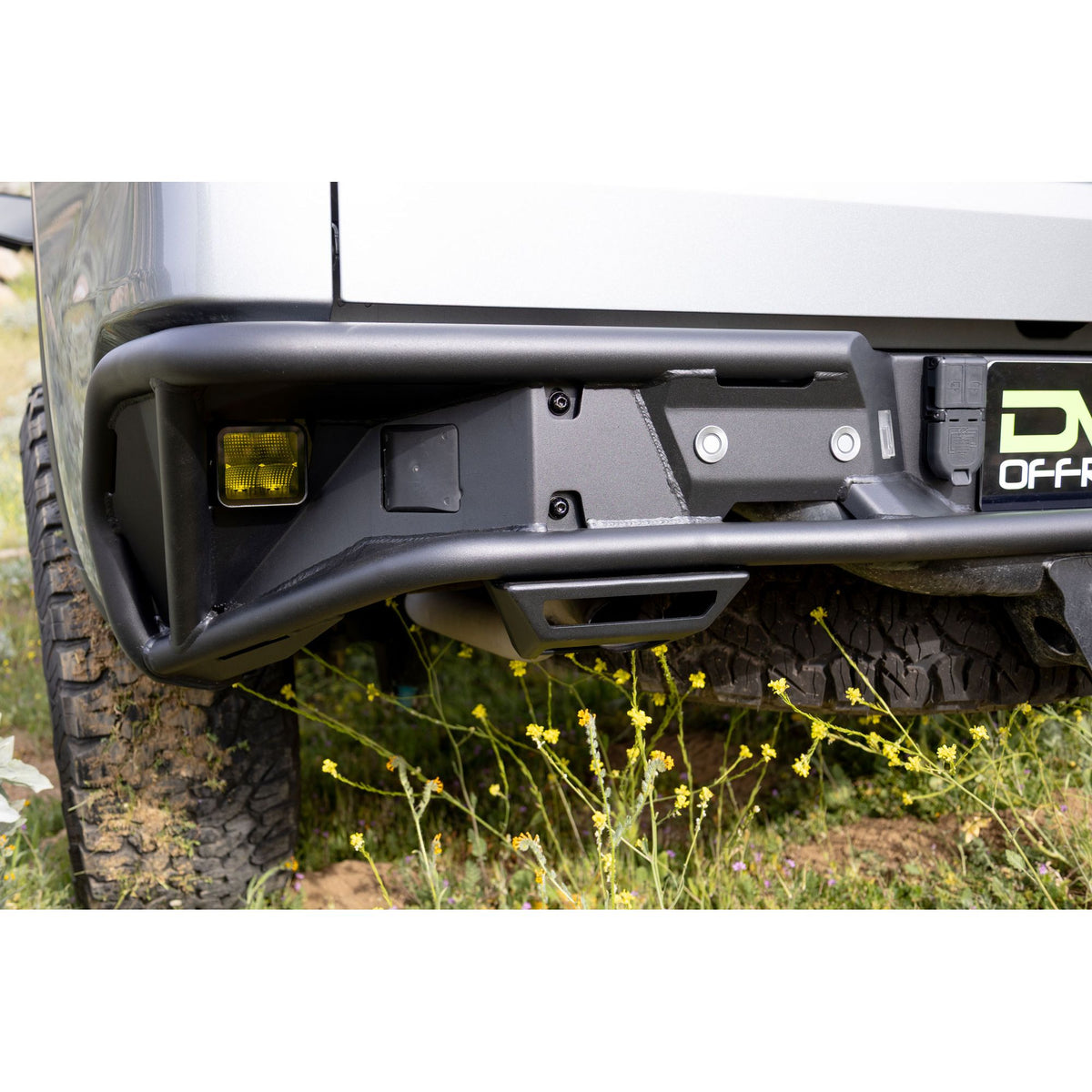 DV8 OFF-ROAD RBCS1-04 DV8 Offroad RBCS1-04 2019 for 2025 Chevy Silverado & GMC Sierra