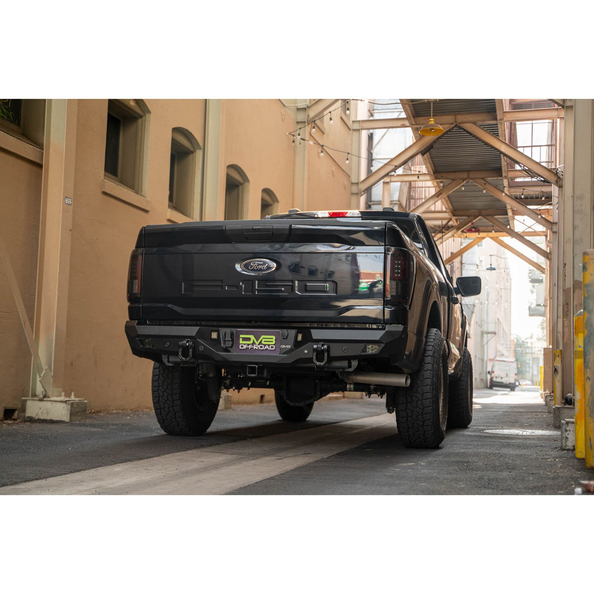 DV8 OFF-ROAD RBFF1-05 DV8 Offroad RBFF1-05 150 Spec Series Rear for 2021-23 Ford F-150