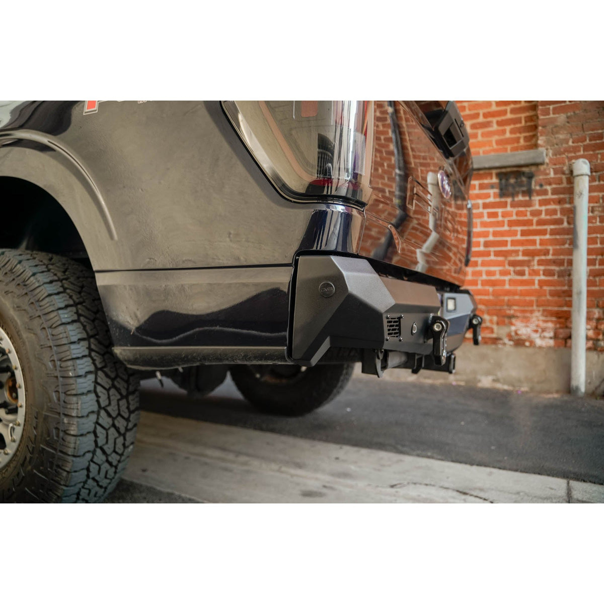 DV8 OFF-ROAD RBFF1-05 DV8 Offroad RBFF1-05 150 Spec Series Rear for 2021-23 Ford F-150