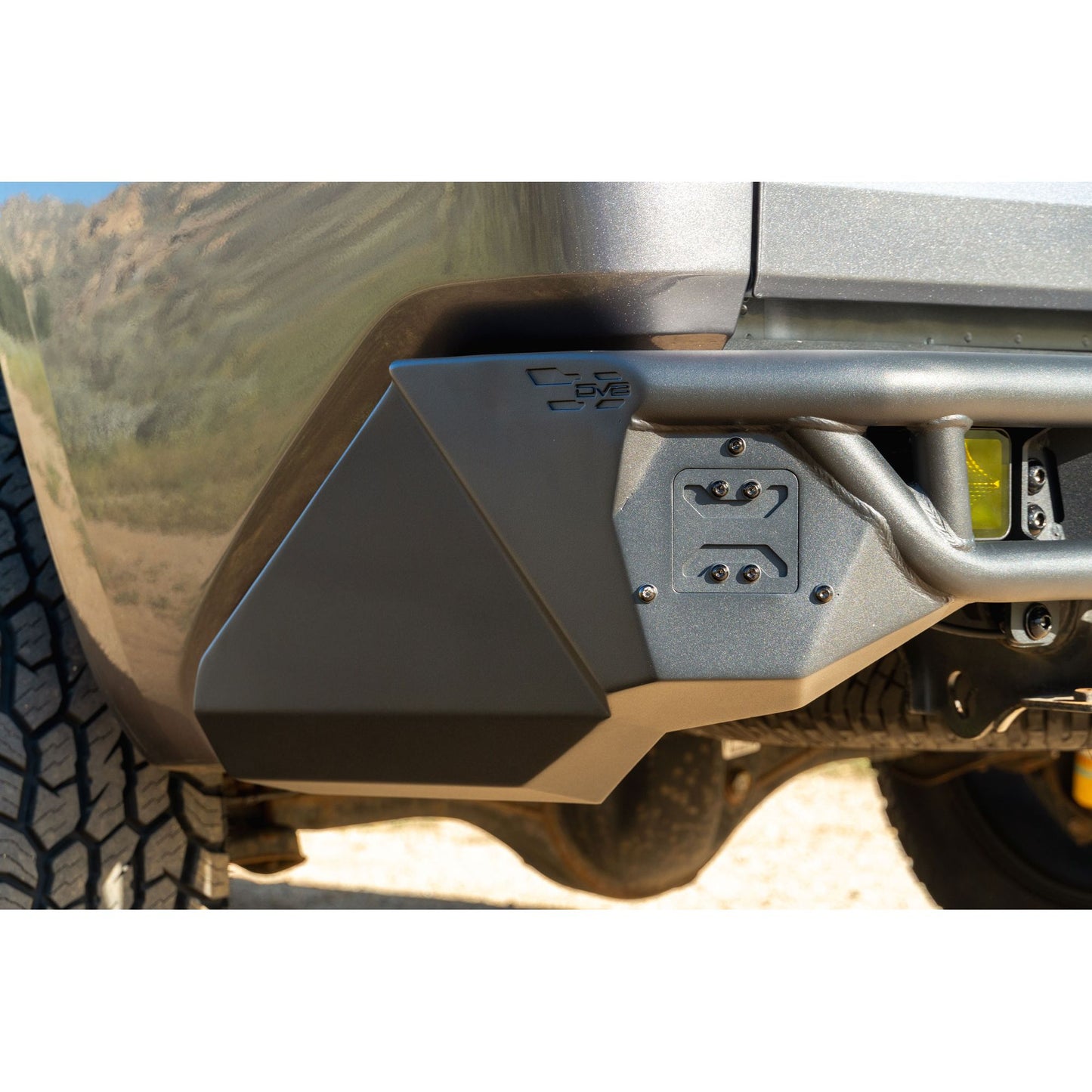 DV8 OFF-ROAD | 2014 2021 Toyota Tundra Tube Rear Bumper  | RBTT2-07