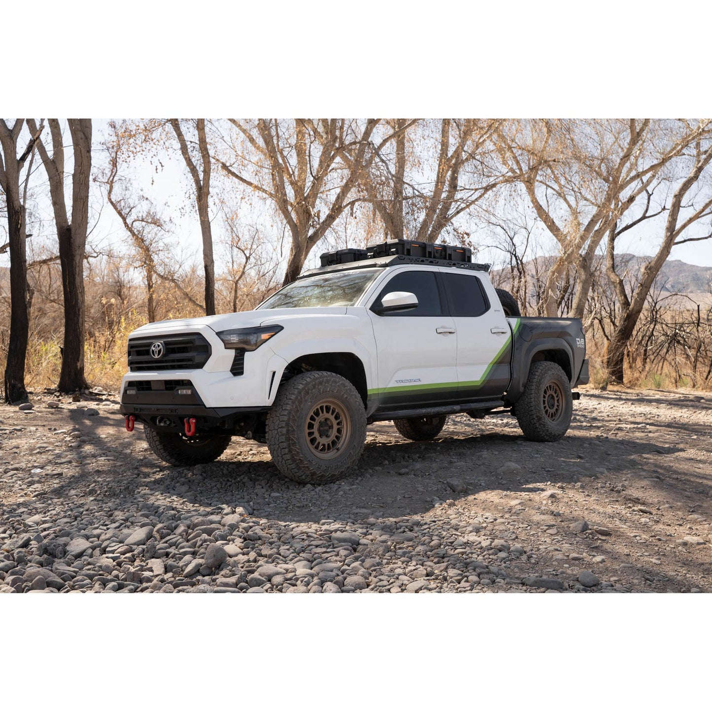 DV8 OFF-ROAD | 2024 2025 Toyota Tacoma Double Cab Roof Rack  | RRTT1-04
