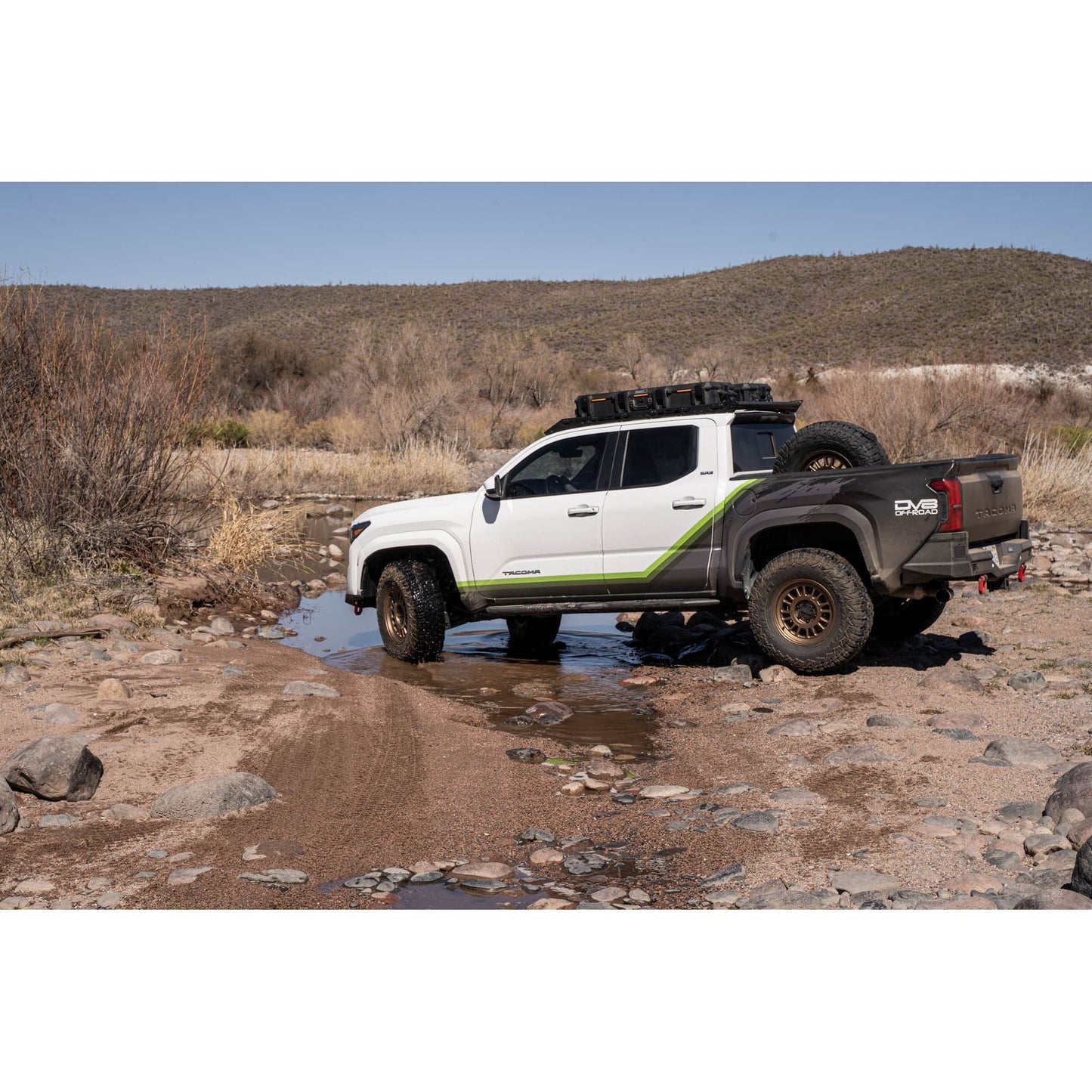 DV8 OFF-ROAD | 2024 2025 Toyota Tacoma Double Cab Roof Rack  | RRTT1-04