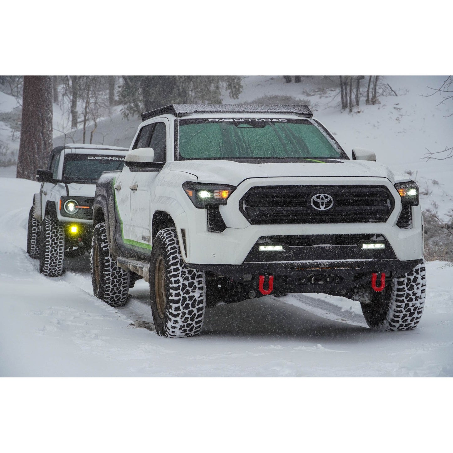 DV8 OFF-ROAD | 2024 2025 Toyota Tacoma Double Cab Roof Rack  | RRTT1-04