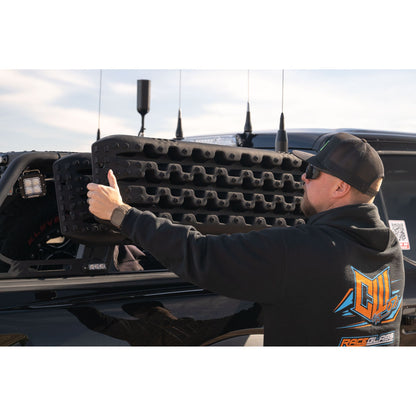 DV8 OFF-ROAD | DV8 Xtract Traction Boards Pair Black  | RTB1-02BK