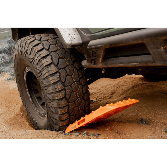 DV8 OFF-ROAD | DV8 Xtract Mini Traction Board Pair Orange  | RTB2-02OR