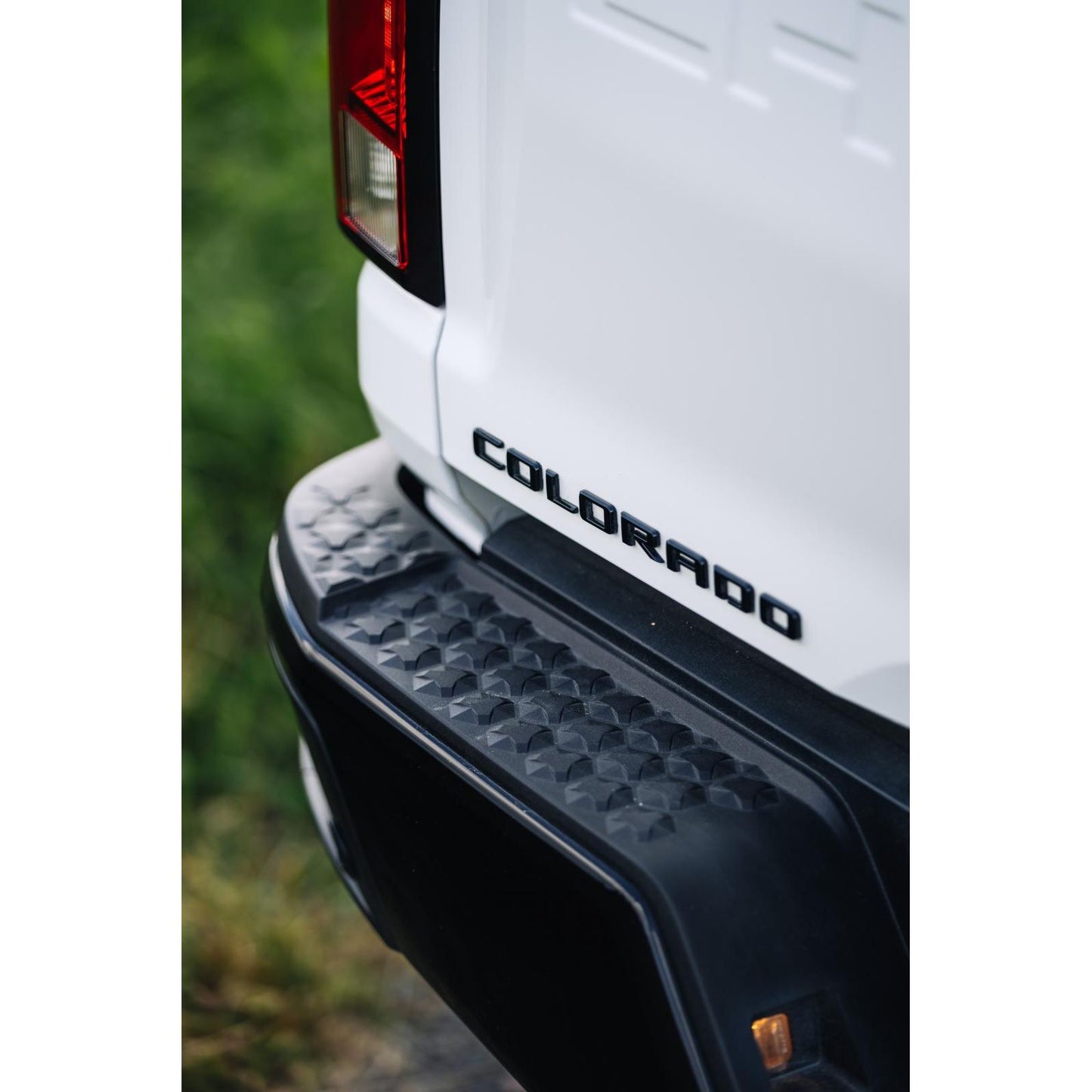 MBRP | 2023-Up Colorado/Canyon 2.7L Black-Coated Aluminized Steel 3 Inch Cat-Back Exhaust Single Side Exit with Tip Armor BLK  | S5015BLK