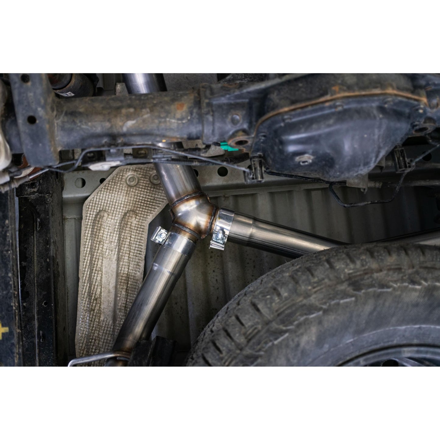 MBRP | Ford 3 Inch Cat Back Exhaust System Dual Split Rear For 19-23 Ford Ranger Ecoboost 2.3L  | S5223AL