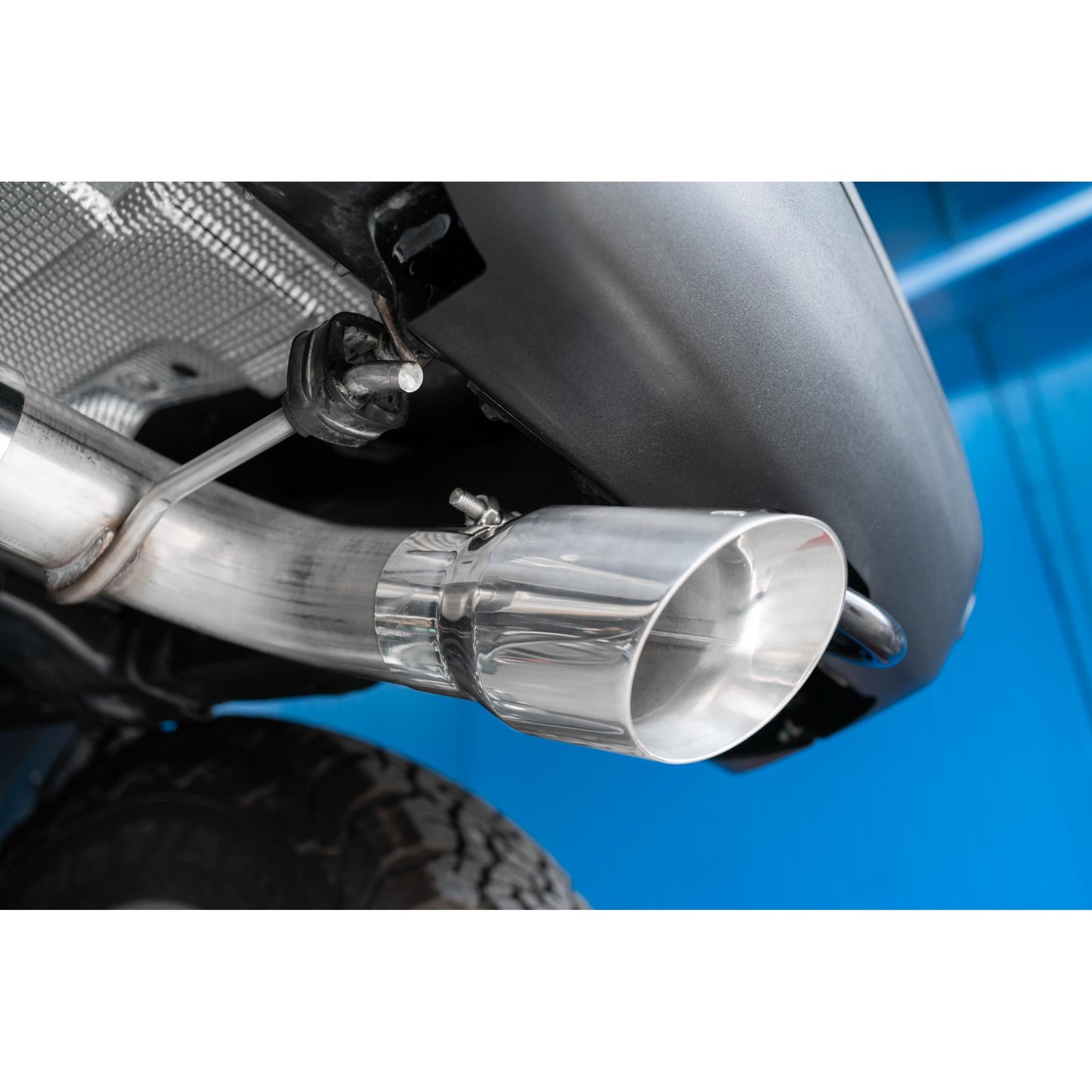 MBRP | 3 inch Cat-Back Single Rear Exit 2021-Up Ford Bronco T304 Stainless Steel  | S5235304