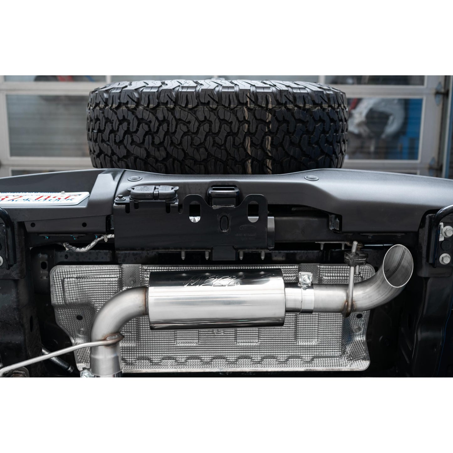 MBRP | 3 inch Cat-Back Single High Clearance Rear Exit 2021-Up Ford Bronco Aluminized Steel  | S5237AL