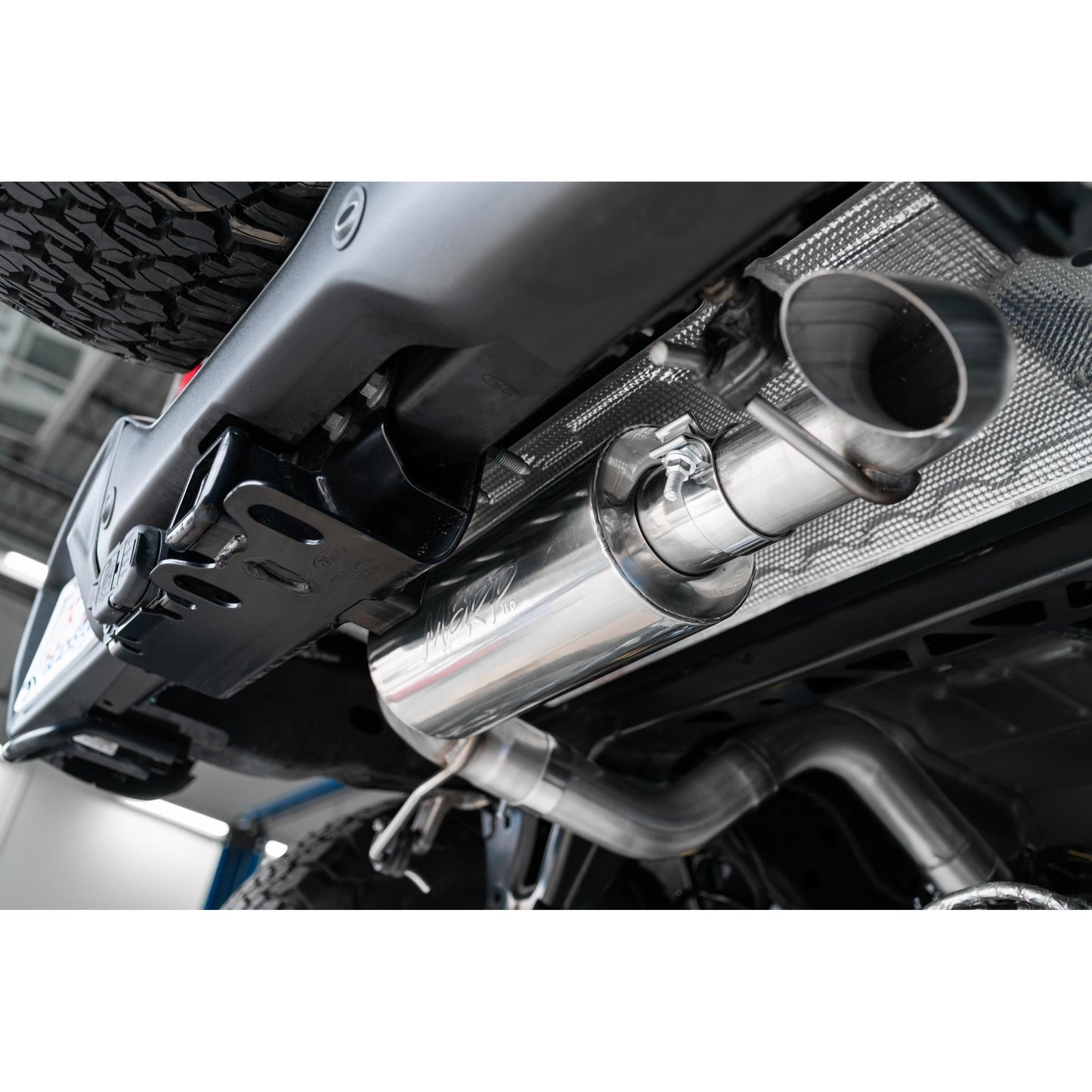 MBRP | 3 inch Cat-Back Single High Clearance Rear Exit 2021-Up Ford Bronco Aluminized Steel  | S5237AL