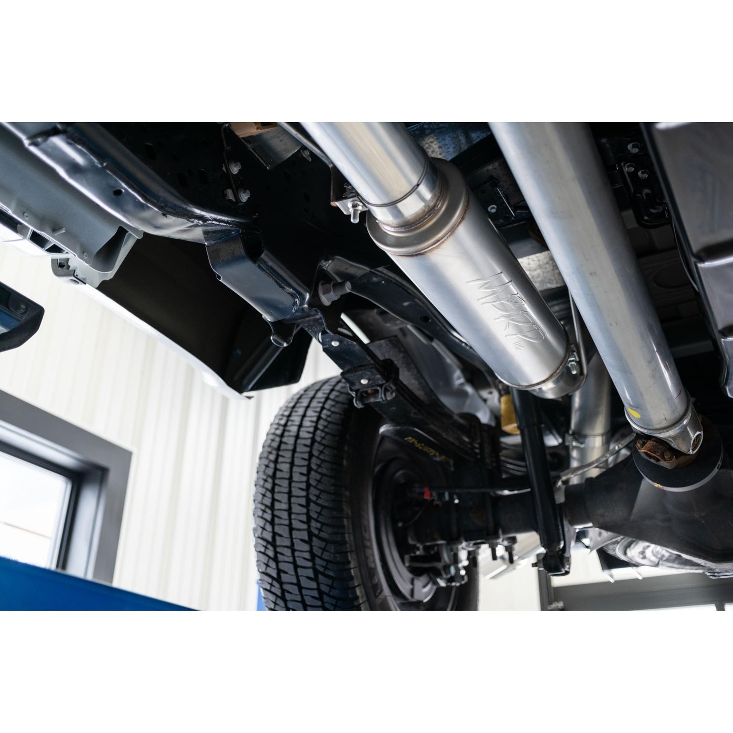 MBRP | Ford 4 Inch Exhaust Resonator Back Single Side Armor Pro For 17-Up Ford F250/F350  | S5247304