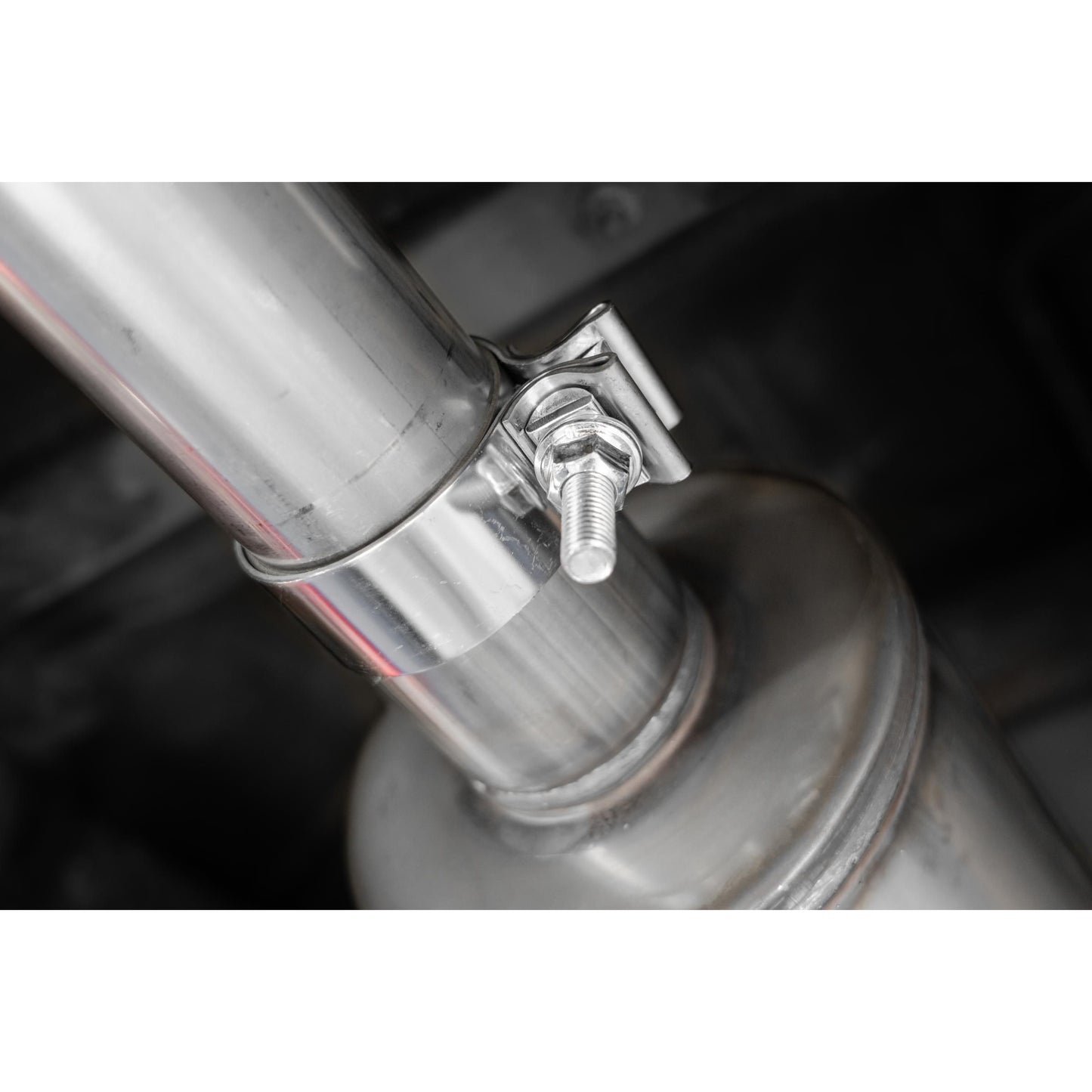 MBRP | 03-24 Toyota 4Runner 11-16 Toyota Land Cruiser Prado Armor Lite Aluminized Steel 2.5 Inch Cat-Back High Clearance Turn Down Single Rear Exit  Exhaust System | S5343AL