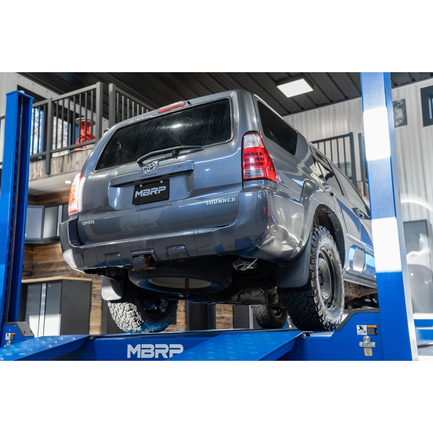 MBRP | 03-24 Toyota 4Runner 11-16 Toyota Land Cruiser Prado Armor Lite Aluminized Steel 2.5 Inch Cat-Back High Clearance Turn Down Single Rear Exit  Exhaust System | S5343AL