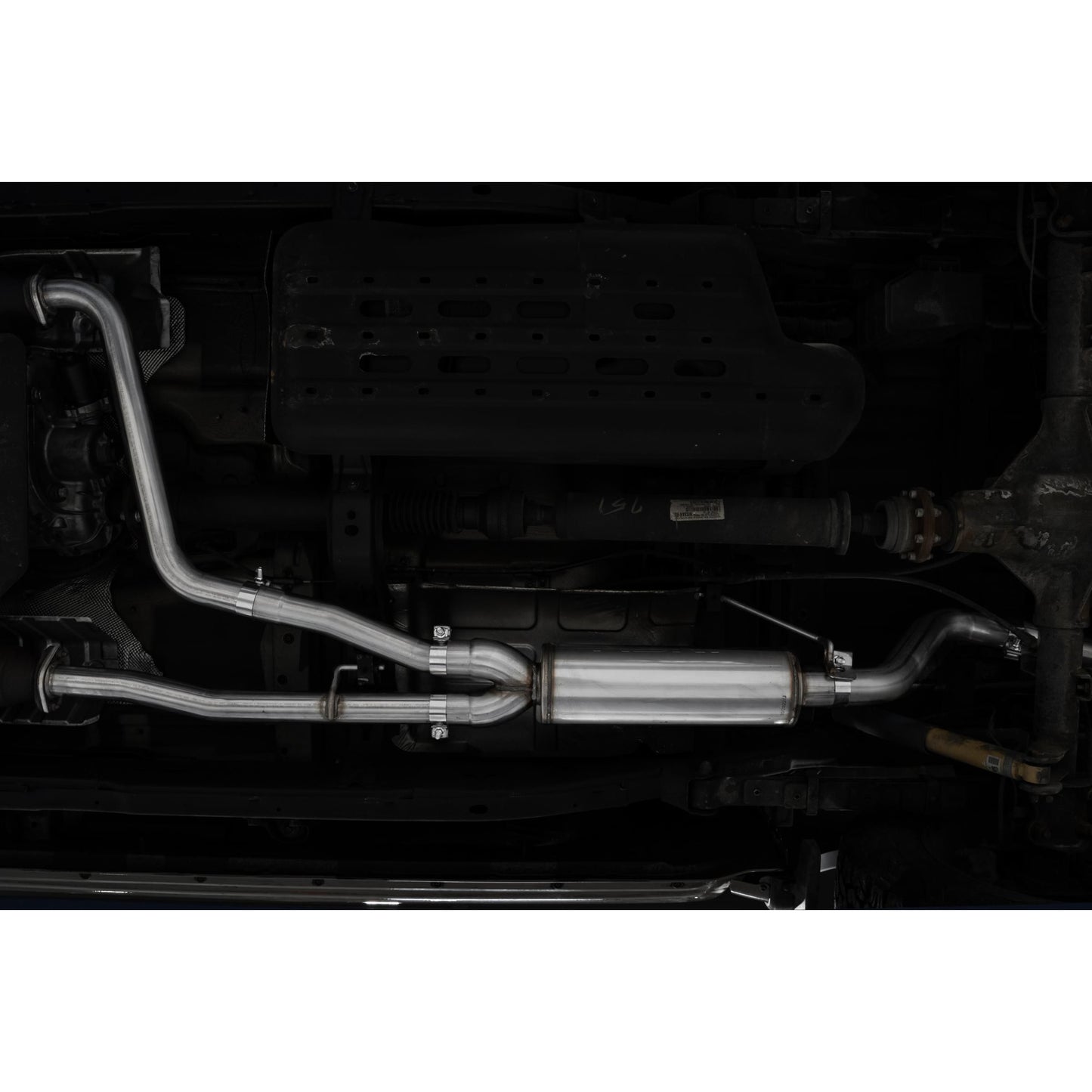 MBRP | 2022-Up Nissan Frontier 3.8L Turn Down Aluminized Steel 2.5 Inch Cat-Back 3 Inch Single High Clearance Rear Exit Armor Lite Series  | S5409AL