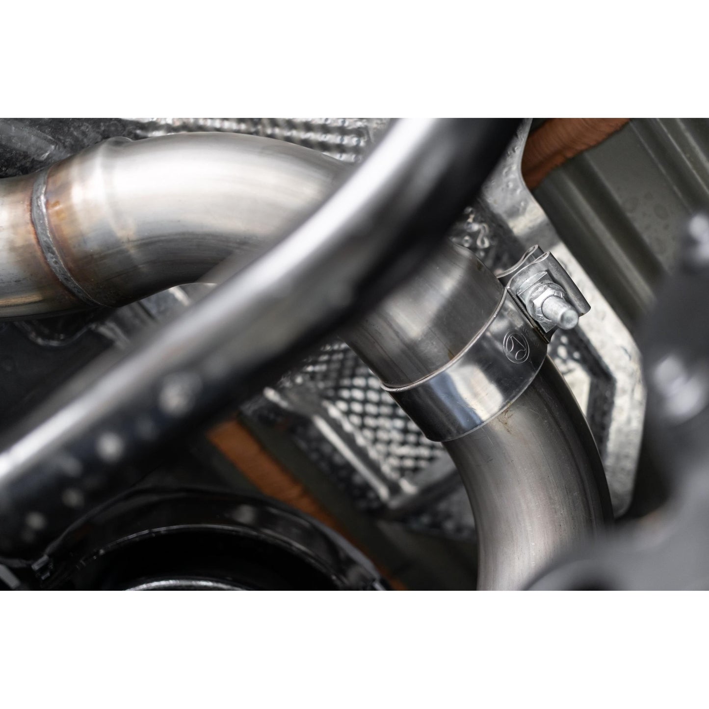 MBRP | Jeep Cat Back Exhaust System Single Rear Exit Armor Lite Series For 18-Up Wrangler JL 2/4 Door 2.0L, 3.6L  | S5533AL
