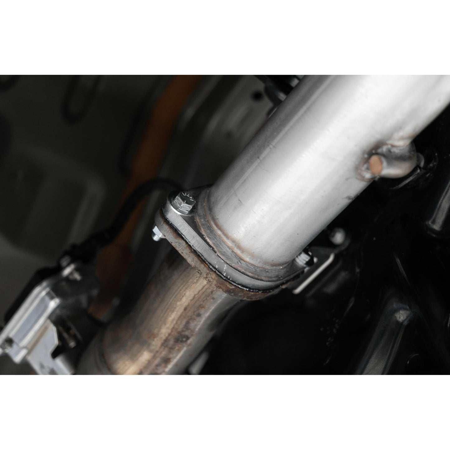 MBRP | 21-23 Jeep Gladiator Armor Plus Series T409 Stainless Steel 3 Inch Filter Back Rear Turn Down Exhaust System  | S6502409
