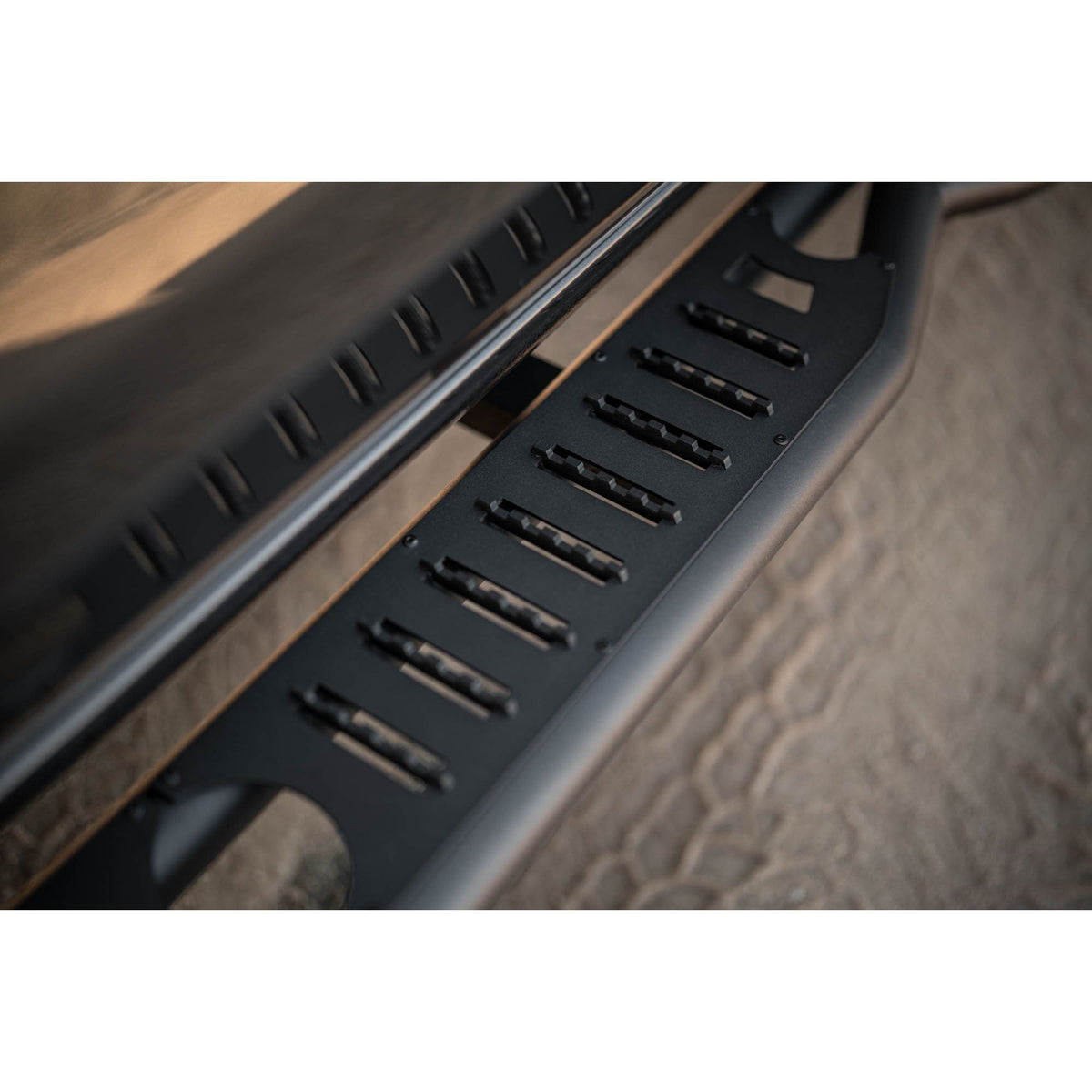 DV8 OFF-ROAD SRCS1-01 DV8 Offroad SRCS1-01 2019 for 2024 GMC Sierra 1500 & Chevrolet