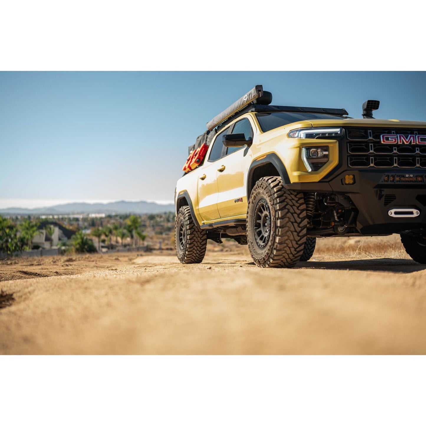 DV8 OFF-ROAD | 2023 2024 Chevy Colorado & GMC Canyon OE Plus Side Steps  | SRCS3-01