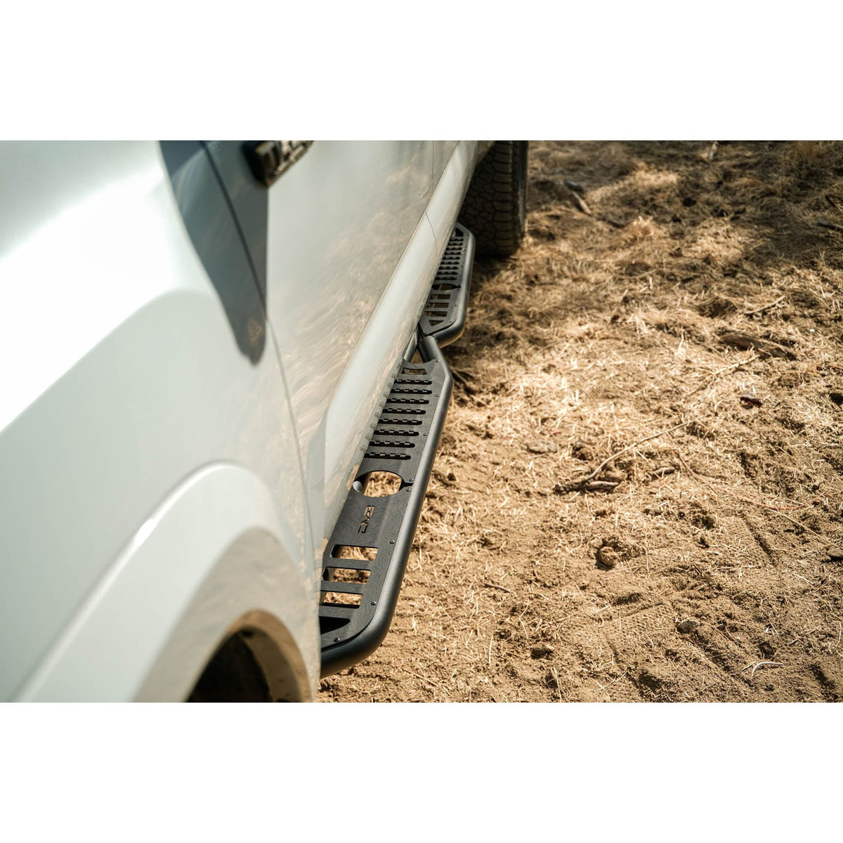 DV8 OFF-ROAD SRTT1-02 DV8 Offroad SRTT1-02 2016 for 2023 Toyota Tacoma OE Plus Side Steps