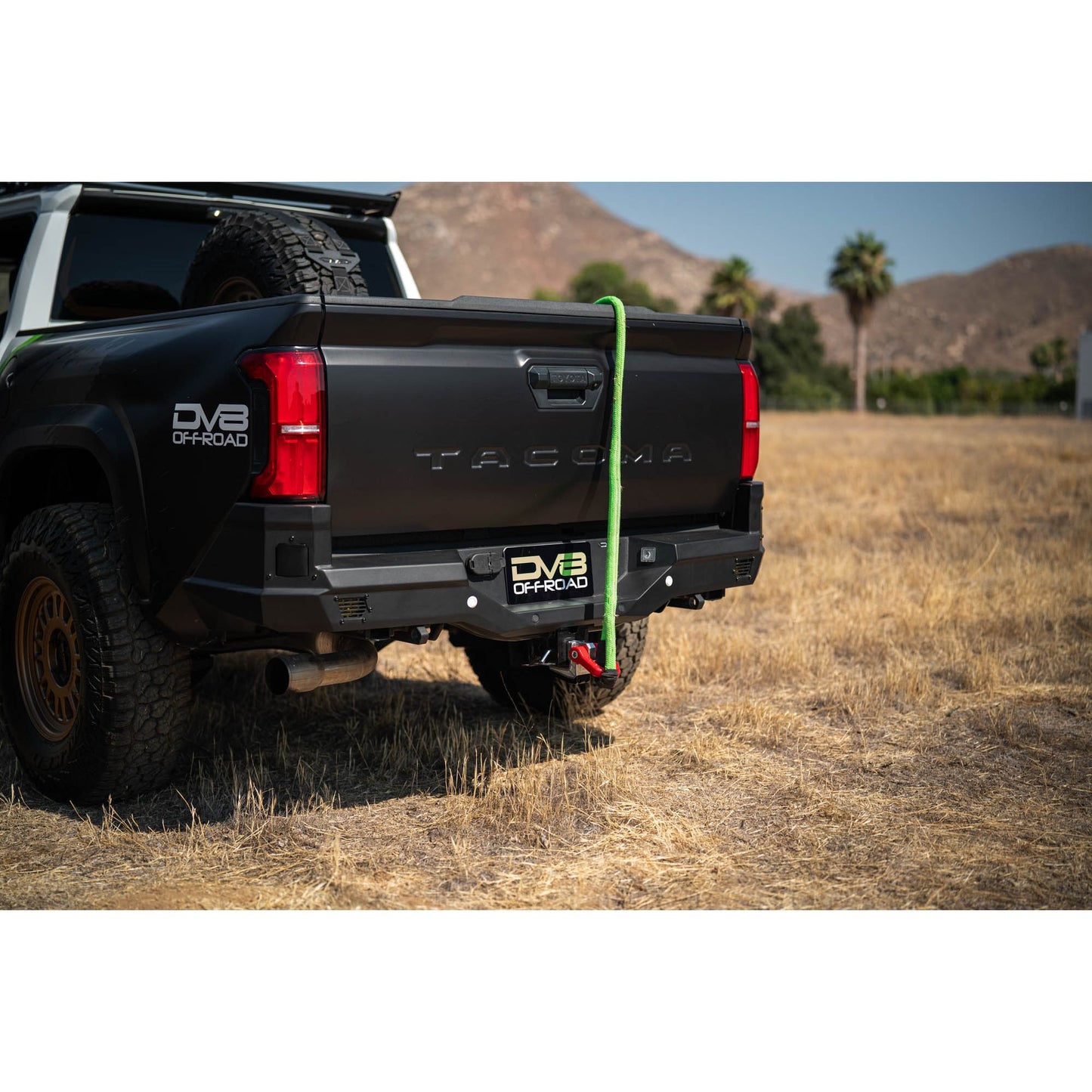 DV8 OFF-ROAD | DV8 Xtract Hitch Skid Plate Raw  | UNHS-01RW