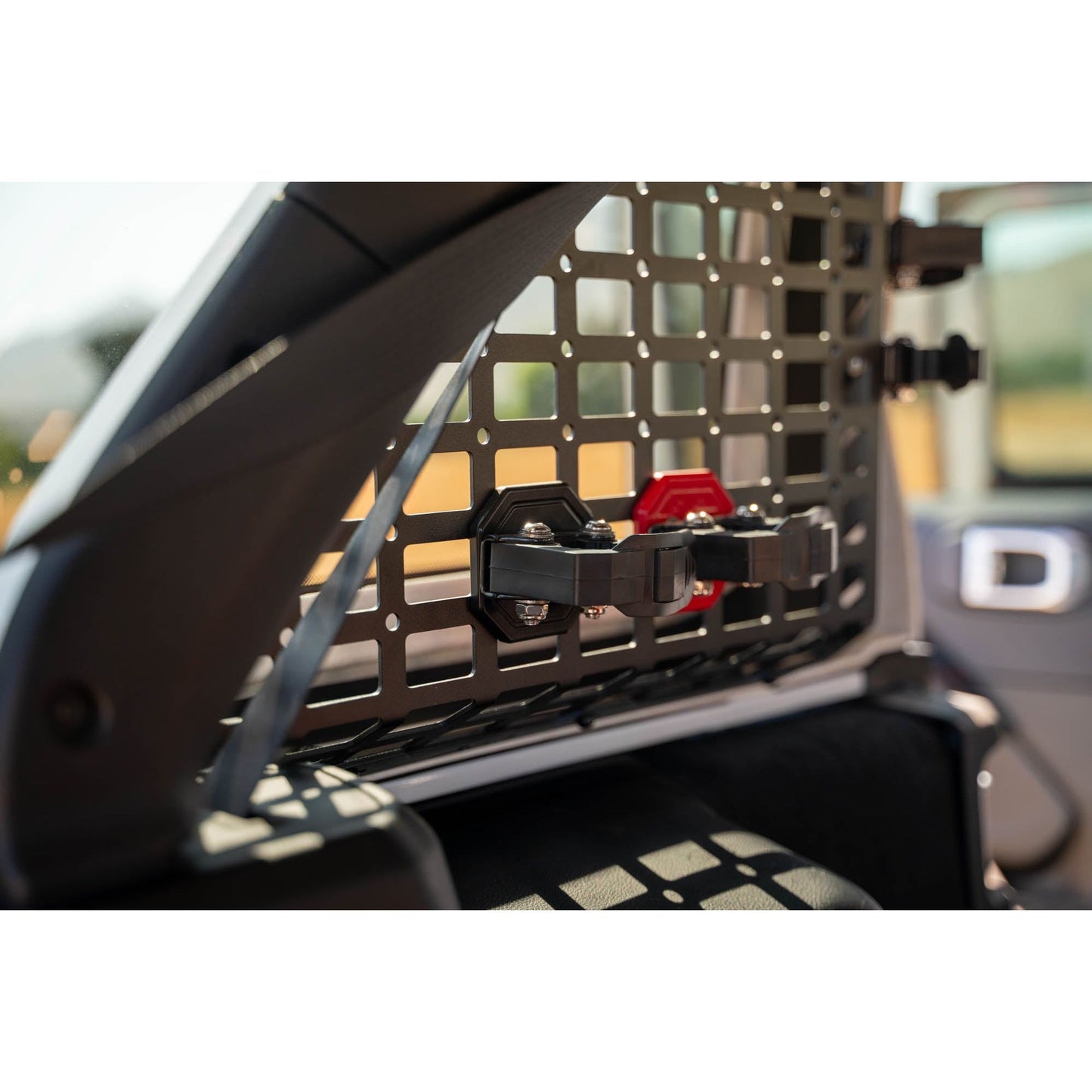 DV8 OFF-ROAD | Quick Release Molle Tool Mounts Black  | UNMM-01BL