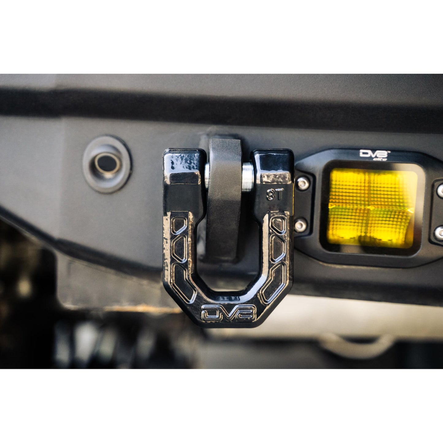 DV8 OFF-ROAD | Red DV8 Elite Series D Rings (Pair)  | UNSK-01RD