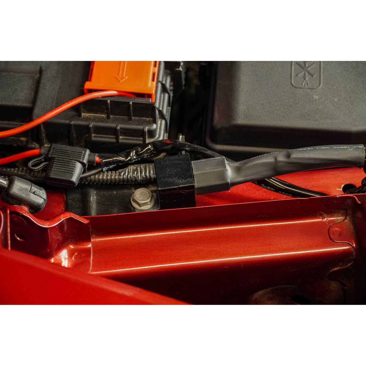 DV8 OFF-ROAD | 60 AMP Wire Harness w/ Switch & DTP Connector  | UNWH-01