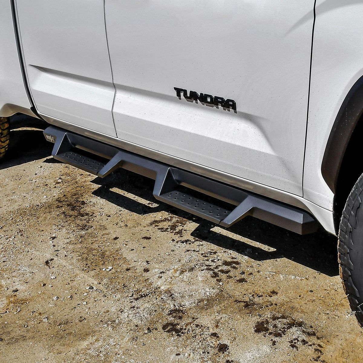 Westin HDX Drop Nerf Steps 2022-2024 Toyota Tundra Double Cab